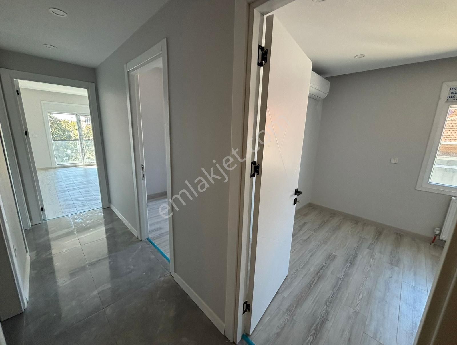 Bakırköy İncirli Cadde Üzerinde Dubleks 4+1 Satılık Daire - Görsel 2