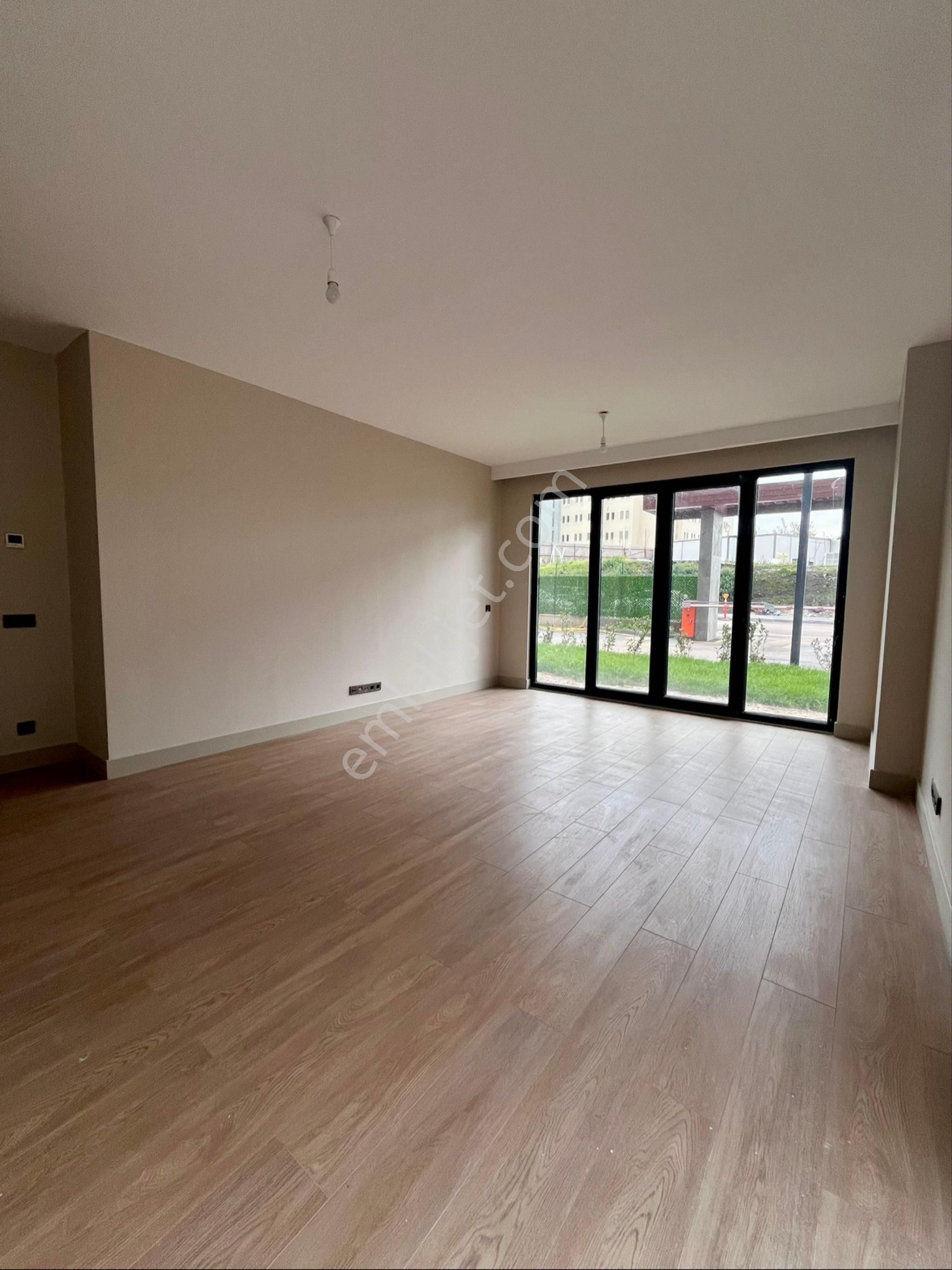 Emlak Konutları 3 Cephe Bahçe Kullanımı 2+1 Daire - Görsel 13