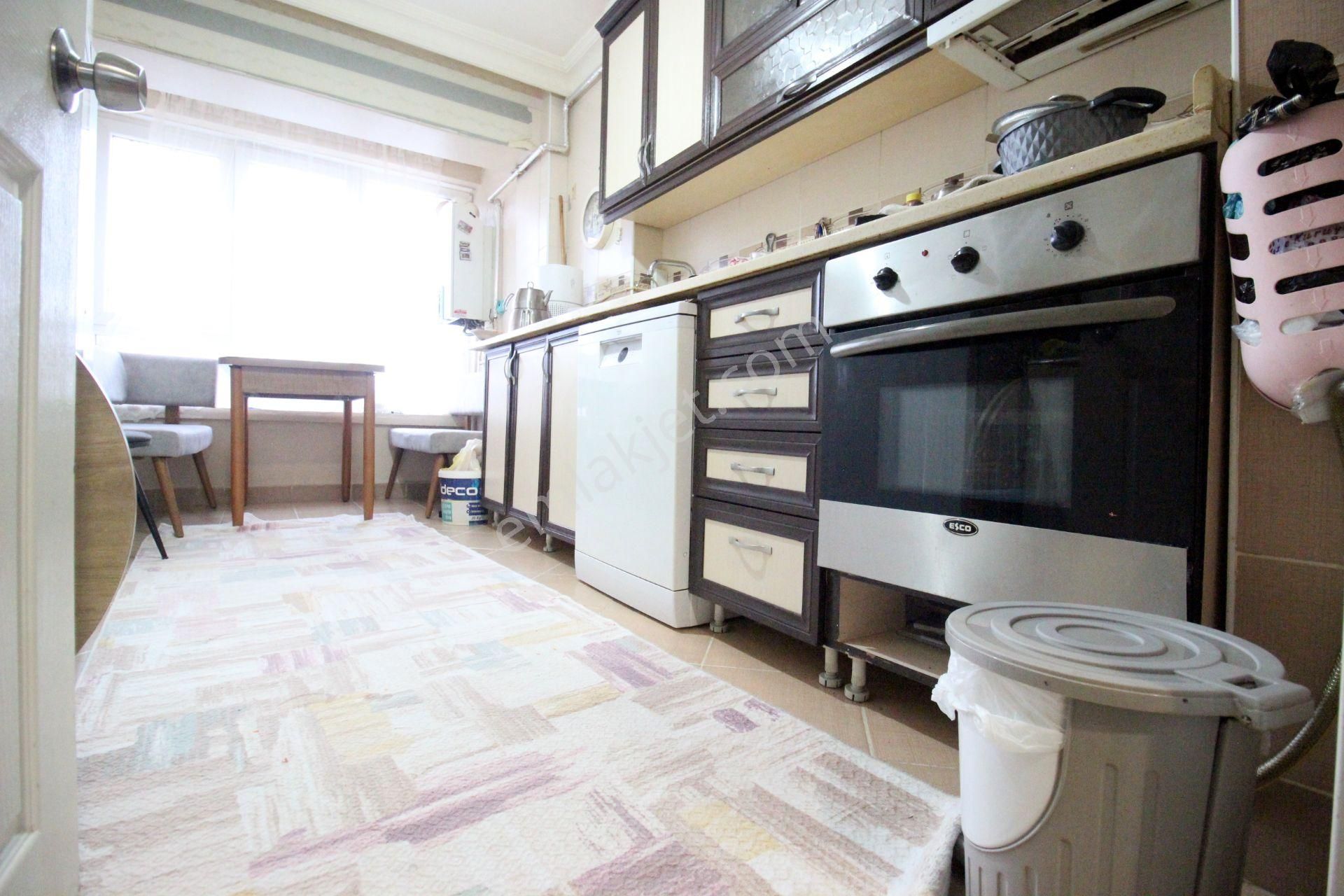 Hemdem Gayrimenkul'den Piyade'de Ana Caddeye Yakın Ön Cephe Arakatta 3+1 Satılık Daire - Görsel 8