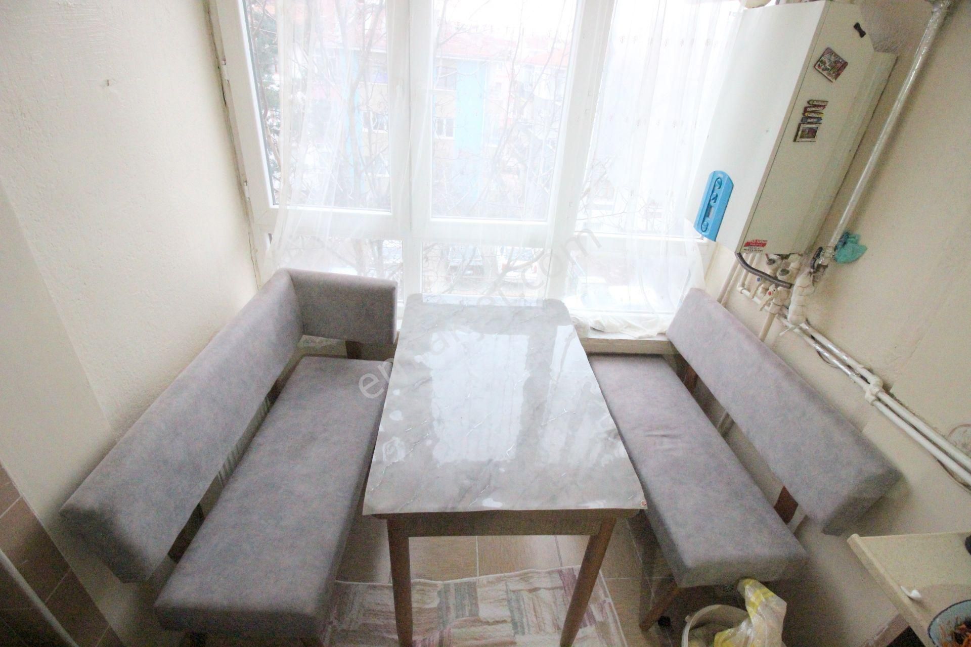 Hemdem Gayrimenkul'den Piyade'de Ana Caddeye Yakın Ön Cephe Arakatta 3+1 Satılık Daire - Görsel 5