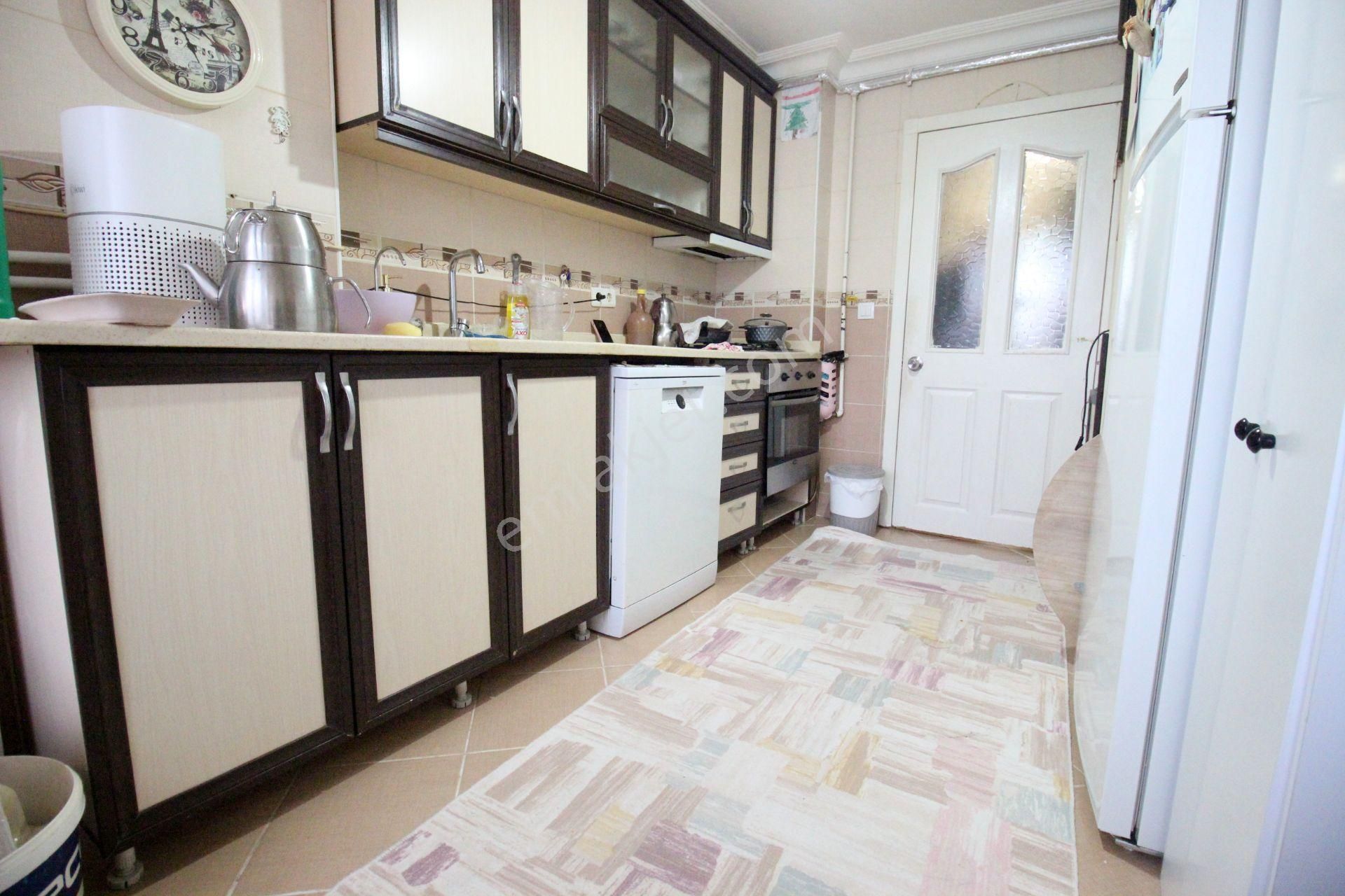 Hemdem Gayrimenkul'den Piyade'de Ana Caddeye Yakın Ön Cephe Arakatta 3+1 Satılık Daire - Görsel 2