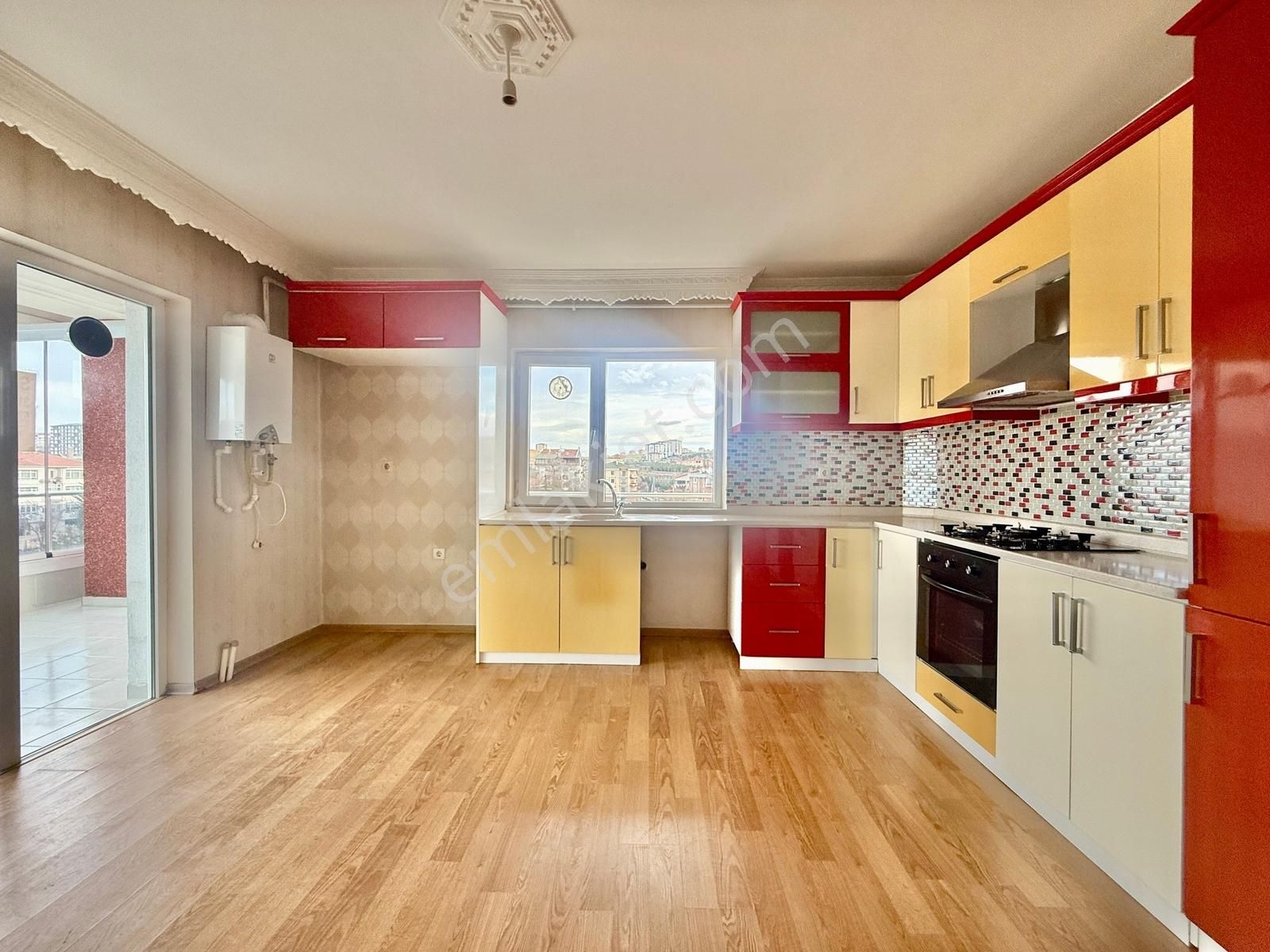 Çiftçioğullarından▃merkezi Lokasyonda E.banyolu 3+1 Site Dairesi - Görsel 6