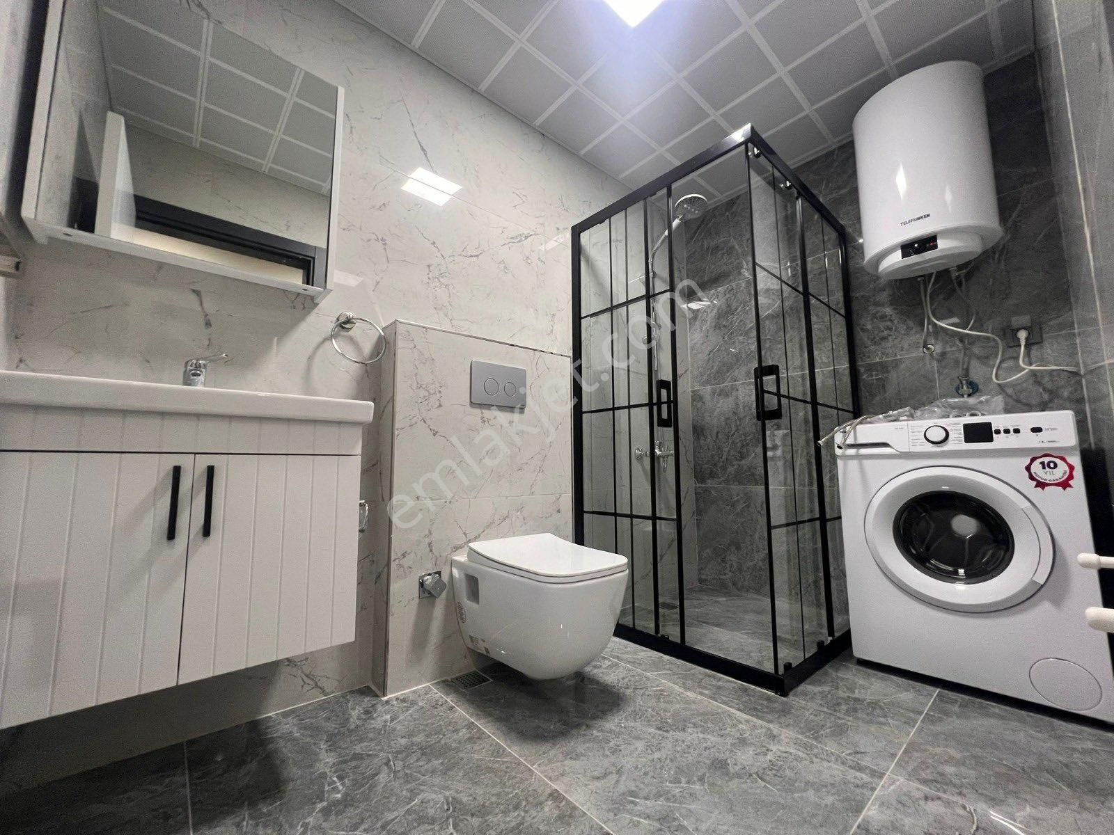 Sıfır Eşyalı Havuzlu Sitede Luks Daire - Görsel 7