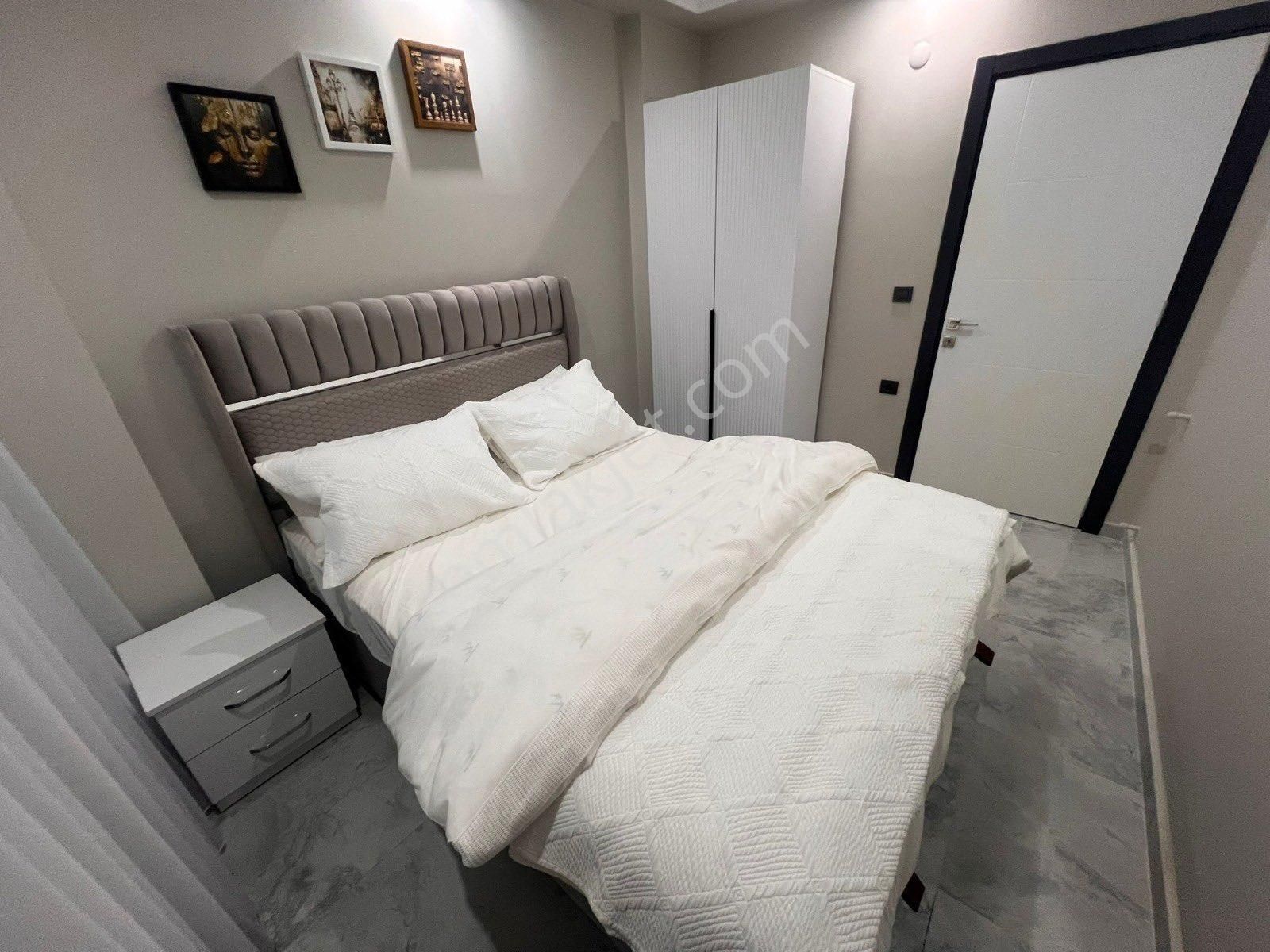 Sıfır Eşyalı Havuzlu Sitede Luks Daire - Görsel 5