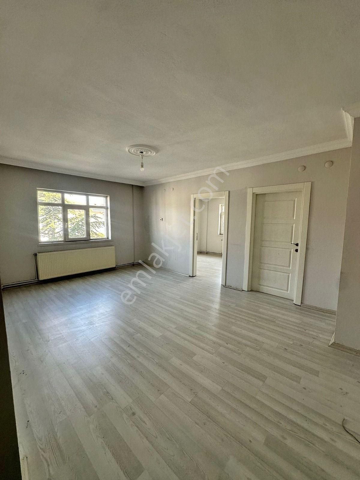 Akşemsettin Mahallesinde 3+1 Satılık Daire - Görsel 7