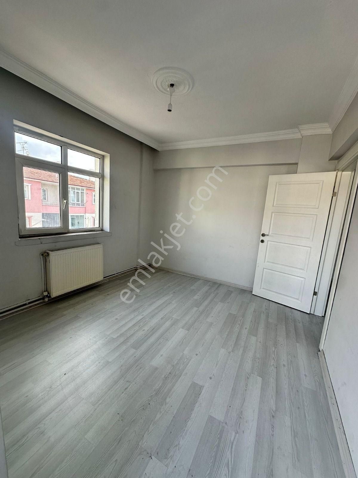 Akşemsettin Mahallesinde 3+1 Satılık Daire - Görsel 11