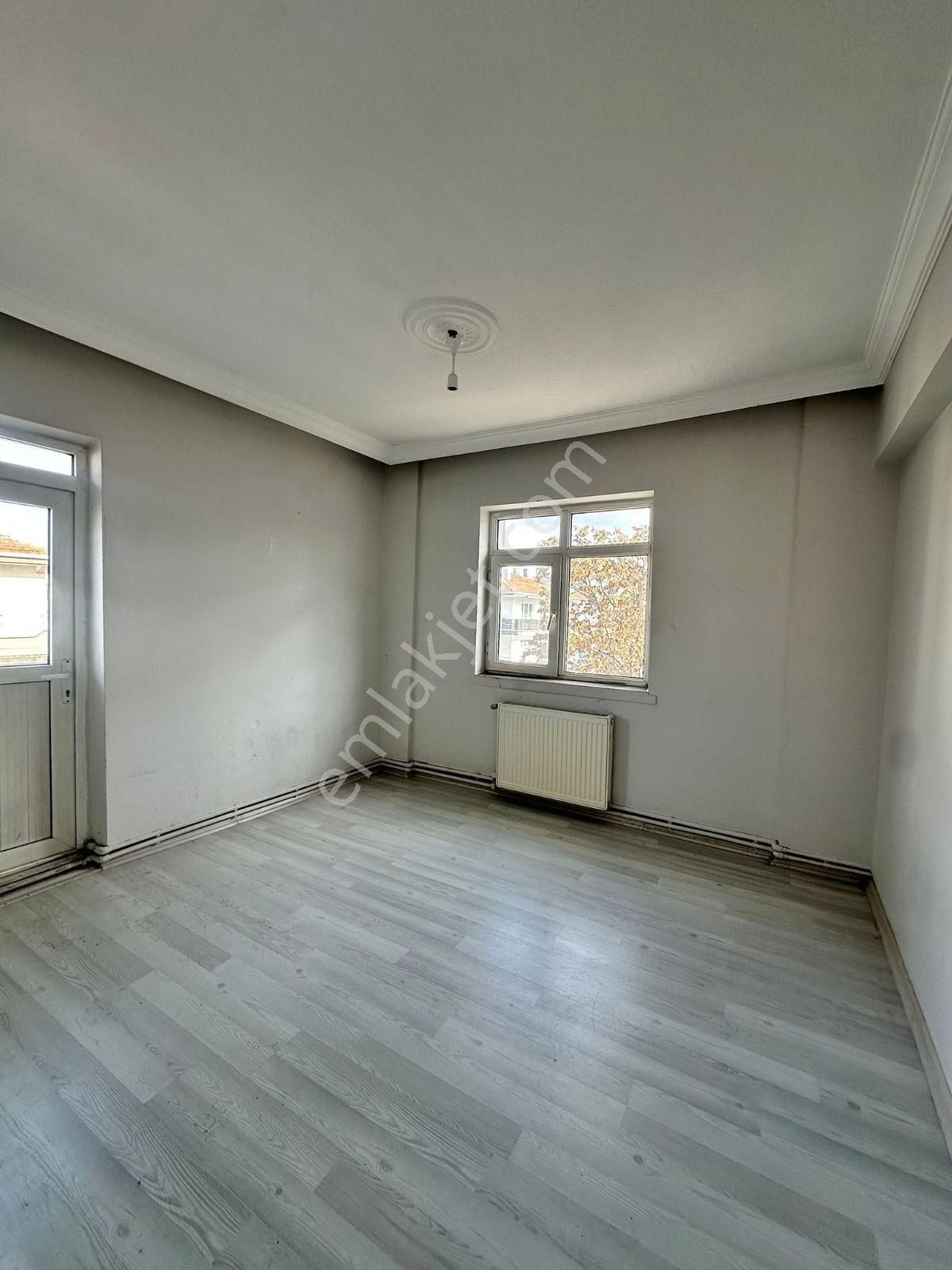 Akşemsettin Mahallesinde 3+1 Satılık Daire - Görsel 13