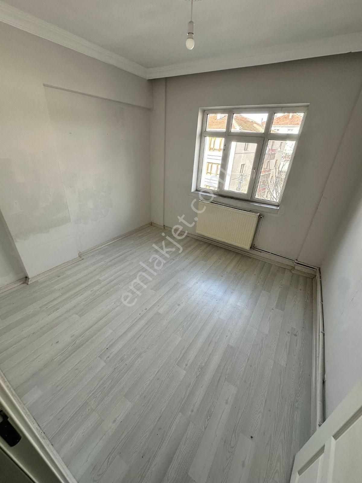 Akşemsettin Mahallesinde 3+1 Satılık Daire - Görsel 17