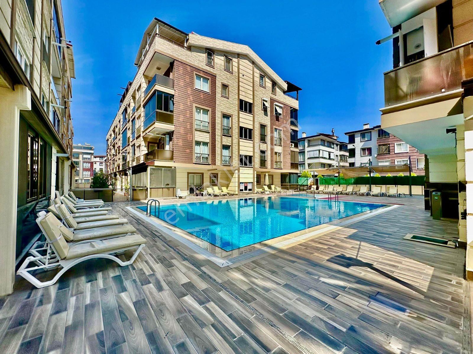 Dora'dan Altınkum,da Kapalı Otoparklı & Eşyalı Satılık 2+1 Daire