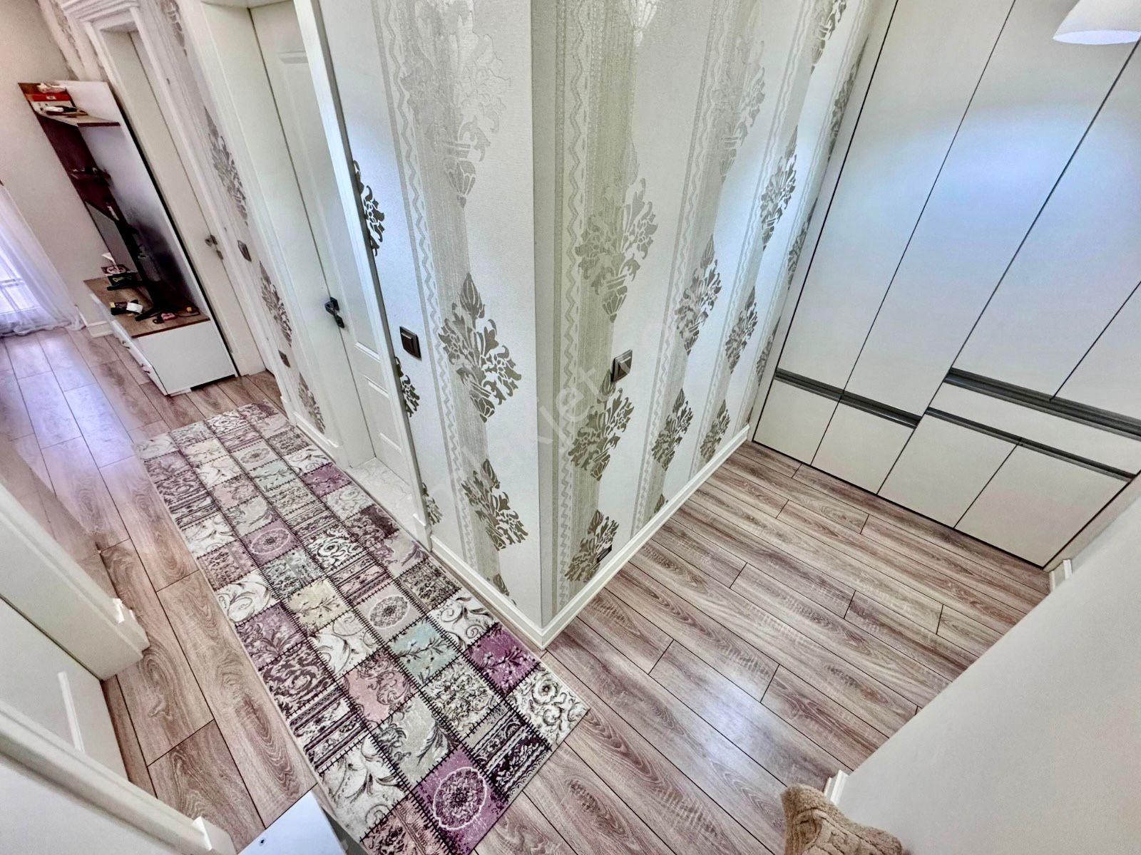 Dora'dan Altınkum,da Kapalı Otoparklı & Eşyalı Satılık 2+1 Daire - Görsel 25