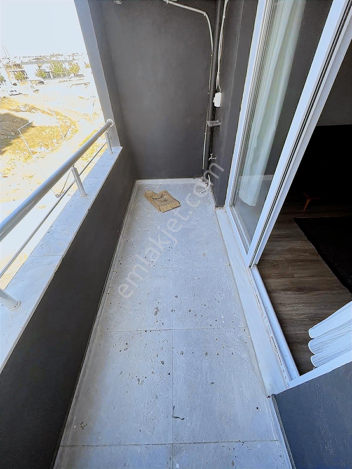 Stadyum Bulvarı Yanı Sıfır Ve Lüx Esyalı Balkonlu Geniş 1+1 - Görsel 2