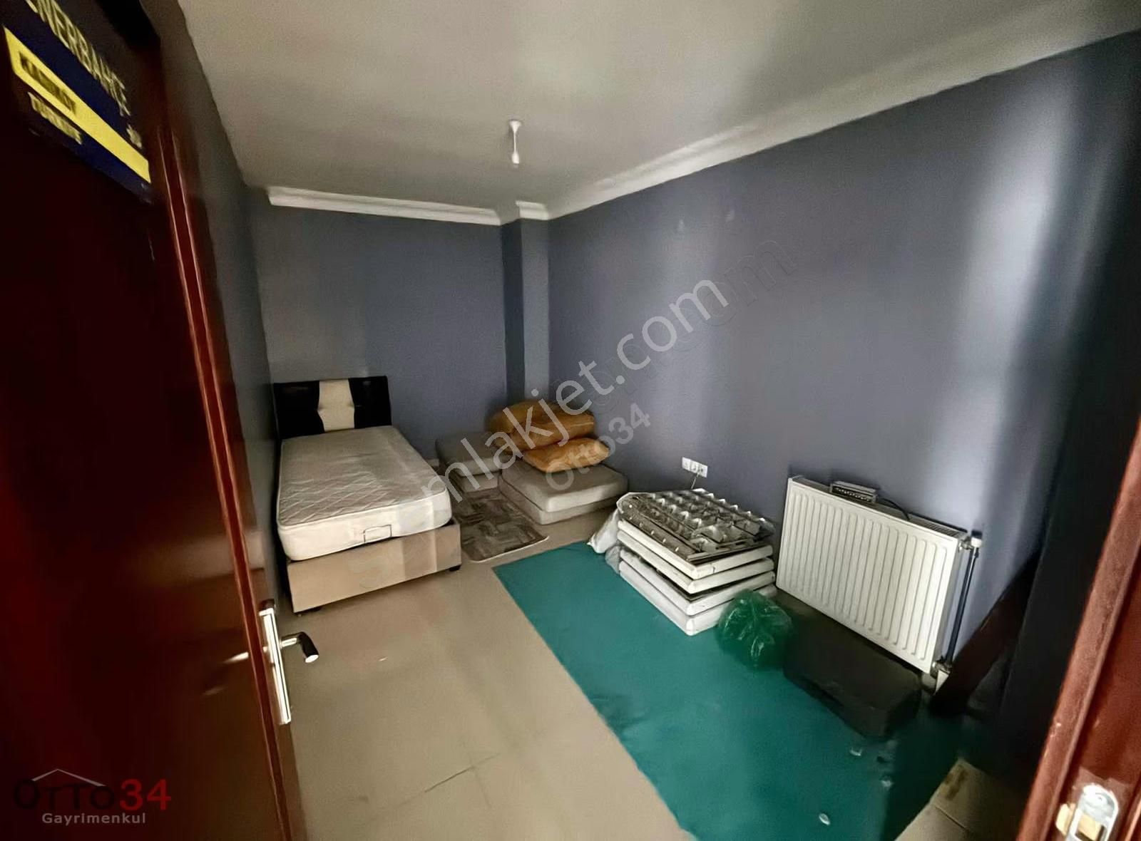 Otto34 'den Esenyurt Depo Durağı Ana Cadde Üzeri Kiralık Ofis