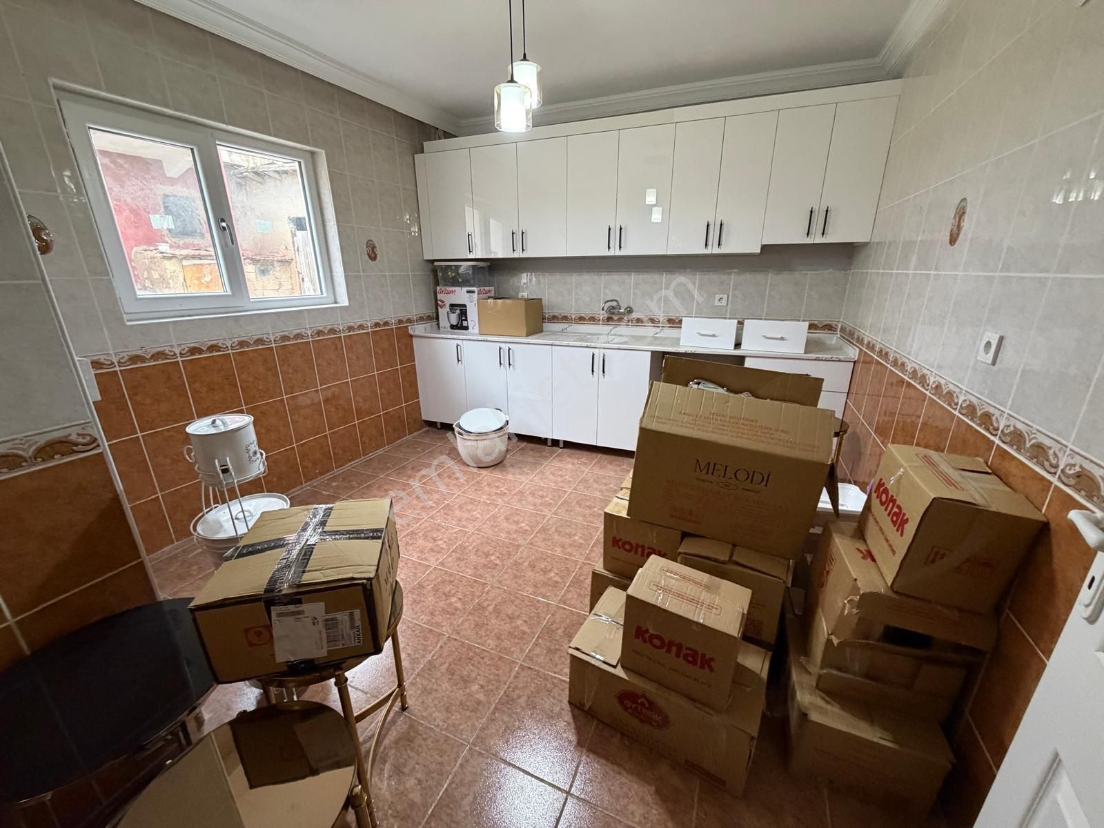 Kösrelik'te 2 Katlı Komple Bina - Kaçırılmaz Fırsat - Görsel 11