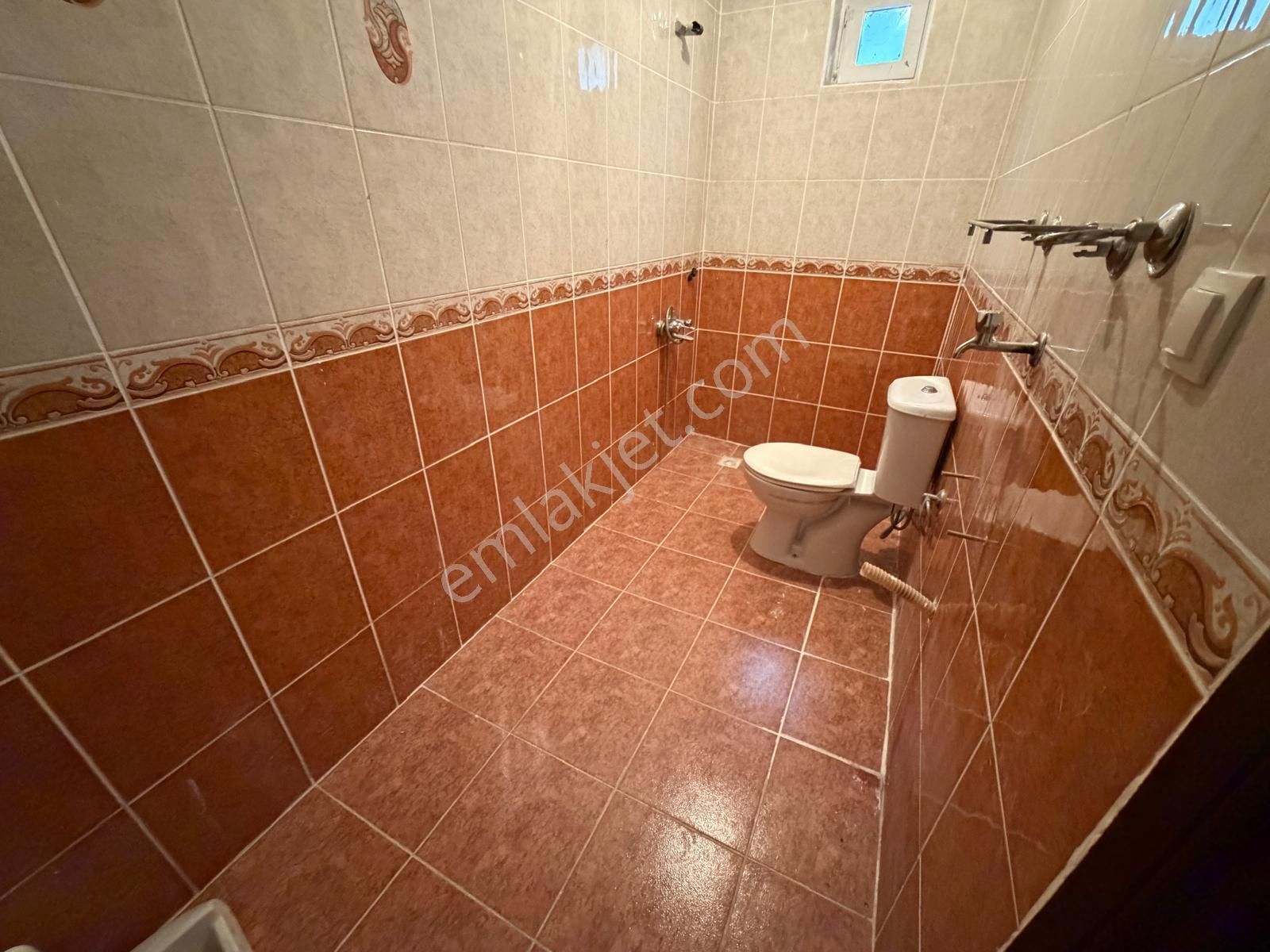 Kösrelik'te 2 Katlı Komple Bina - Kaçırılmaz Fırsat - Görsel 14