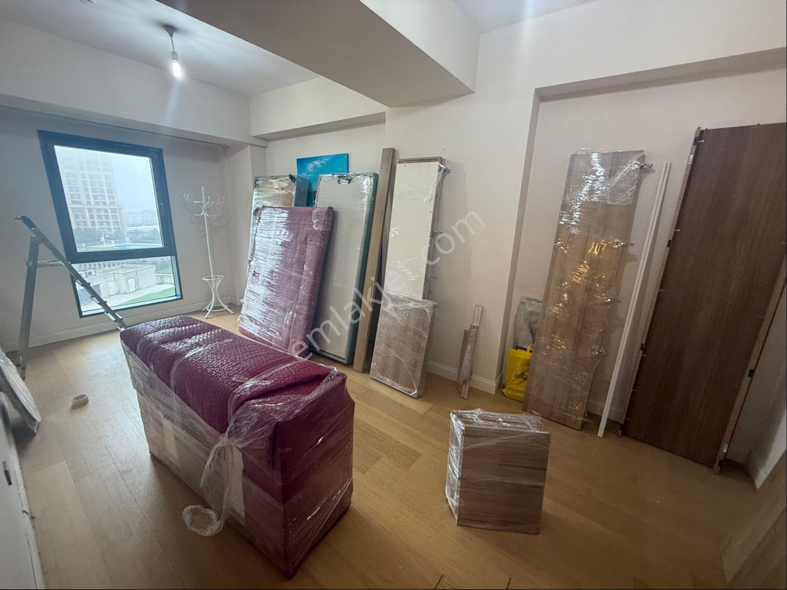 Viaport Veneziada 1+1 7. Kat Açık Mutfak Temiz Tramvaya Cephe Kiralık Daire - Görsel 7