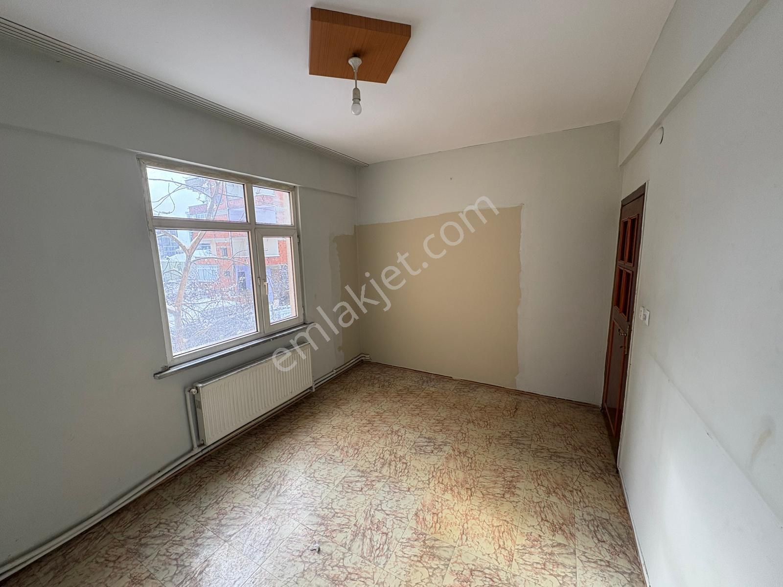 Mertcan'dan Sülüntepe Mah.'de Açık Balkonlu 2+1 Kiralık Daire