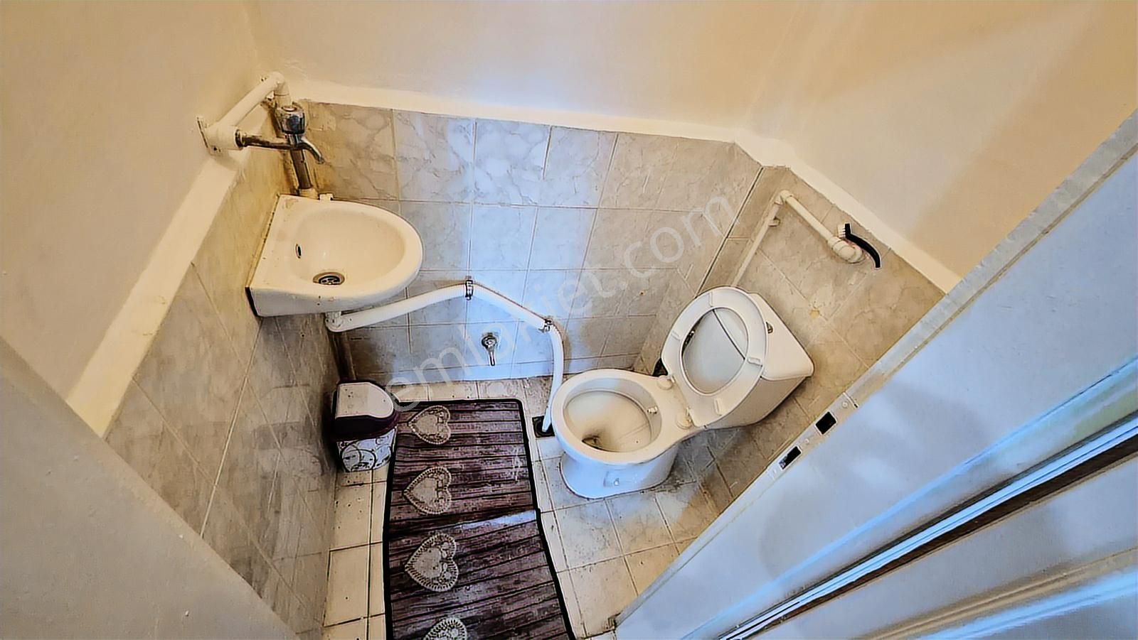 Abidin Paşada 2. Katta 3+1 Full Yapılı Kiralık Daire - Görsel 2