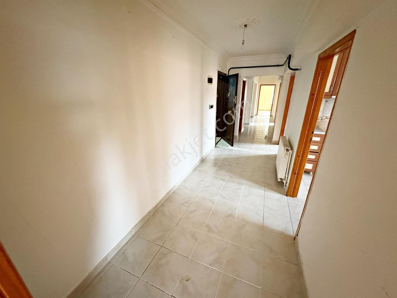 3+1 3.kat Ayvalı Merkezde Ultra Geniş Oturum Manzaralı - Görsel 19