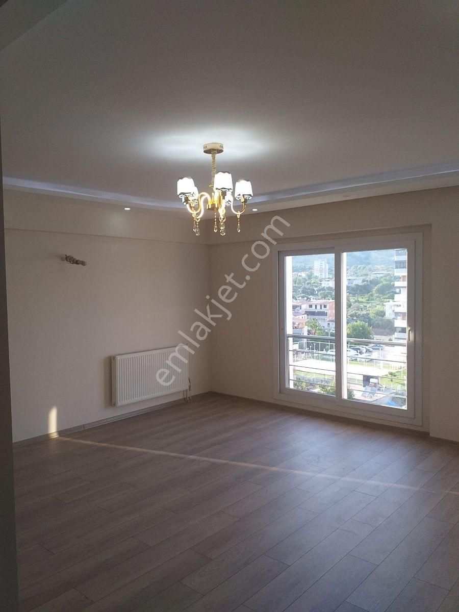 Zafer Mahallesi'nde Havuzlu Sitede 3+1 Kiralık Daire - Görsel 7