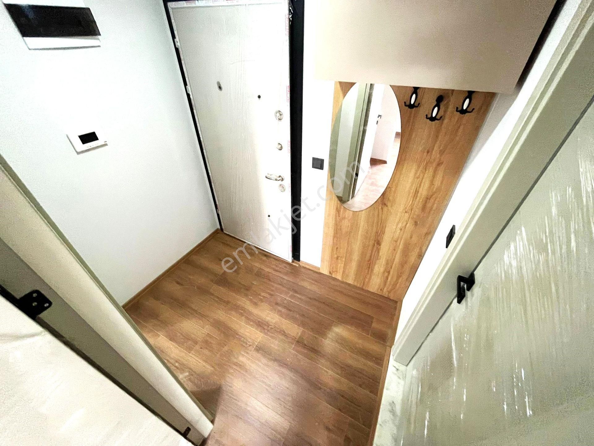 📍aygül'den Bir Kaçmaz Fırsat Daha Kadıköy'de📍 Sıfır Ön Cephe Ara Kat Asansörlü 1+1satılık Daireler - Görsel 13