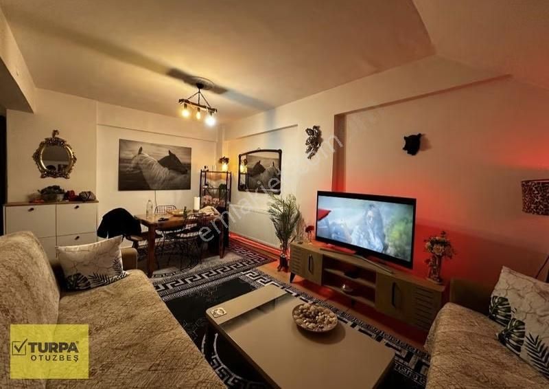 Turpa Otuzbeş'ten Atilla Mahallesinde 1+1 Yatırıma Uygun Daire