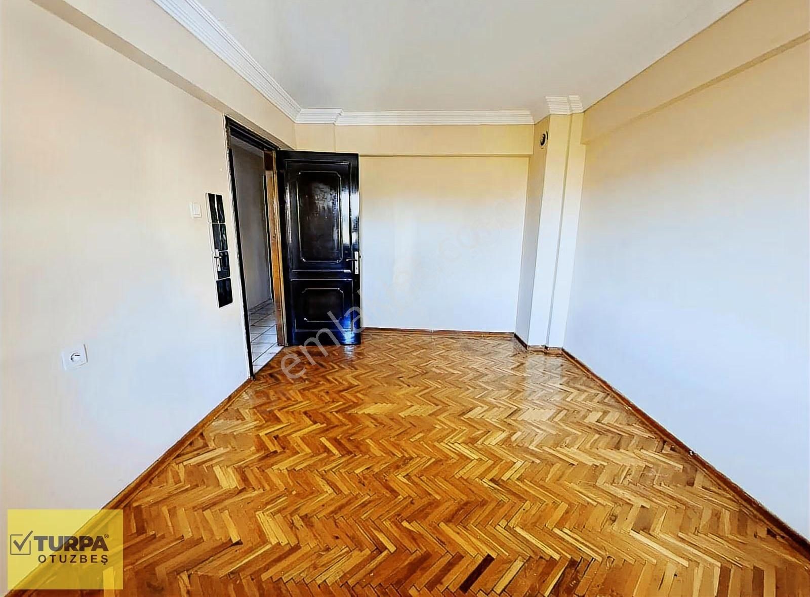 Turpa Otuzbeş'ten 3+1 Çift Cephe Otoparklı Asansörlü - Görsel 15