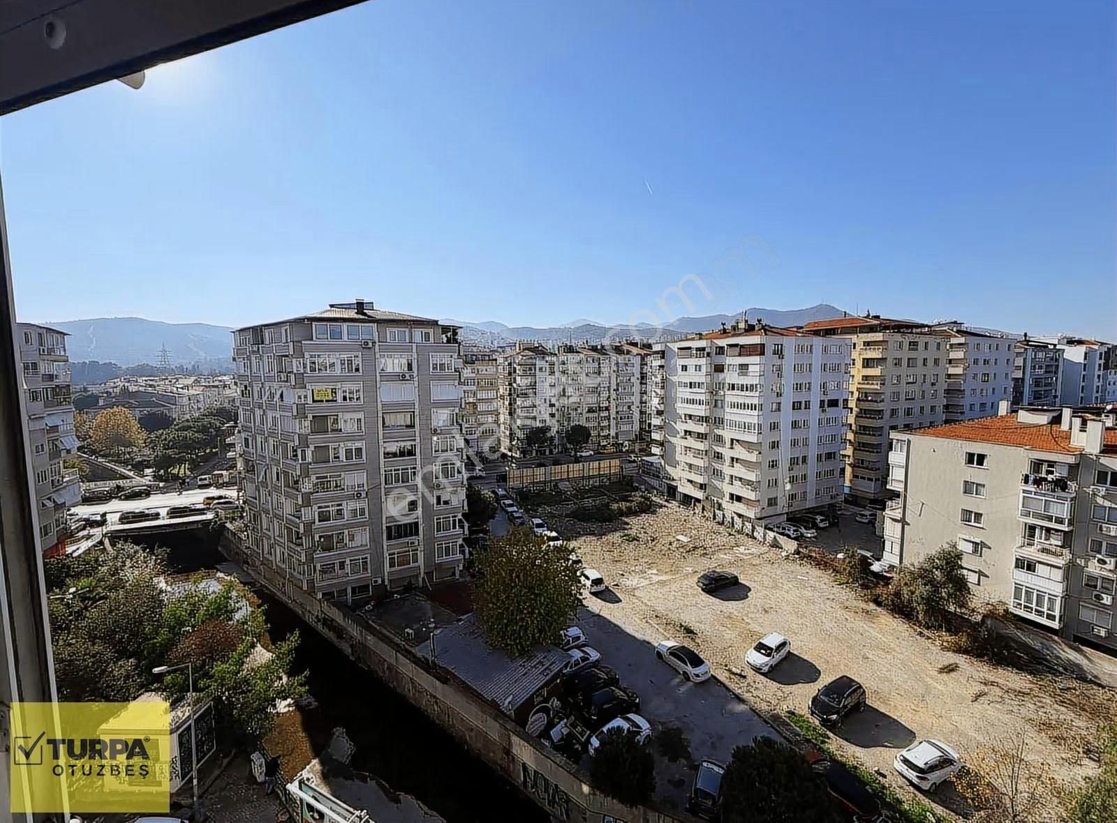 Turpa Otuzbeş'ten 3+1 Çift Cephe Otoparklı Asansörlü - Görsel 18