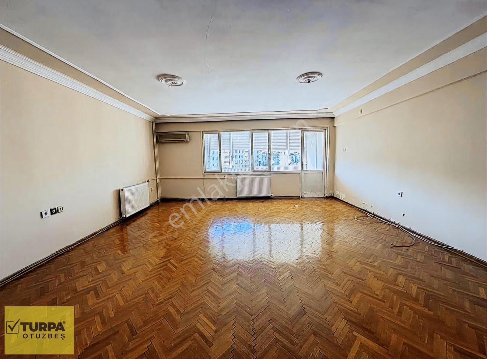 Turpa Otuzbeş'ten 3+1 Çift Cephe Otoparklı Asansörlü - Görsel 22