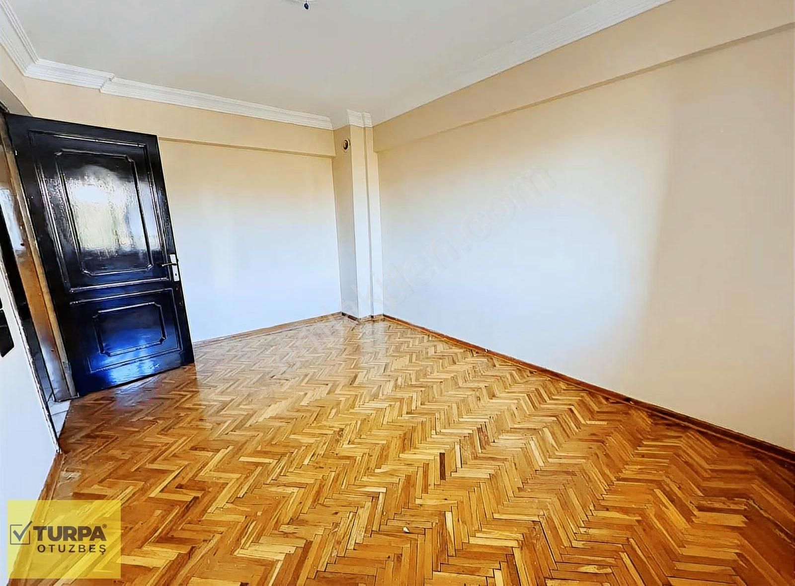 Turpa Otuzbeş'ten 3+1 Çift Cephe Otoparklı Asansörlü - Görsel 10