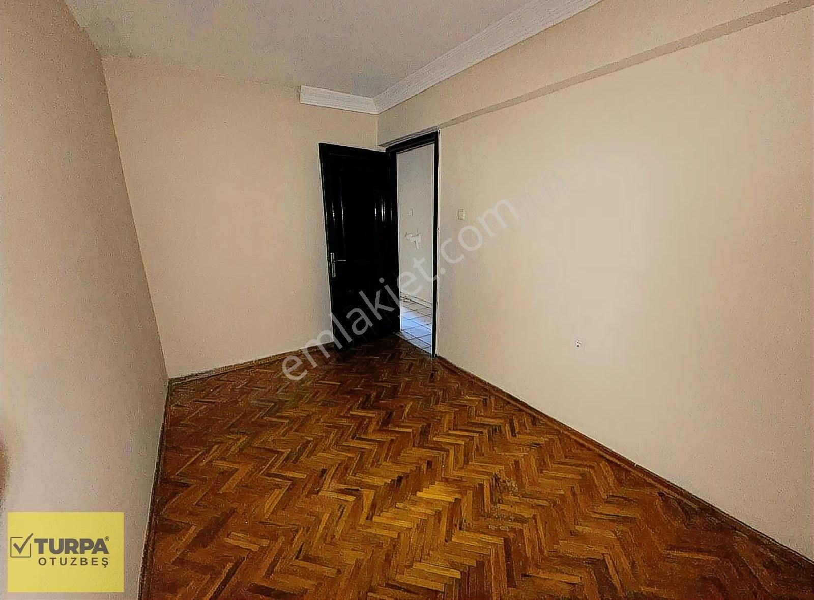 Turpa Otuzbeş'ten 3+1 Çift Cephe Otoparklı Asansörlü - Görsel 5