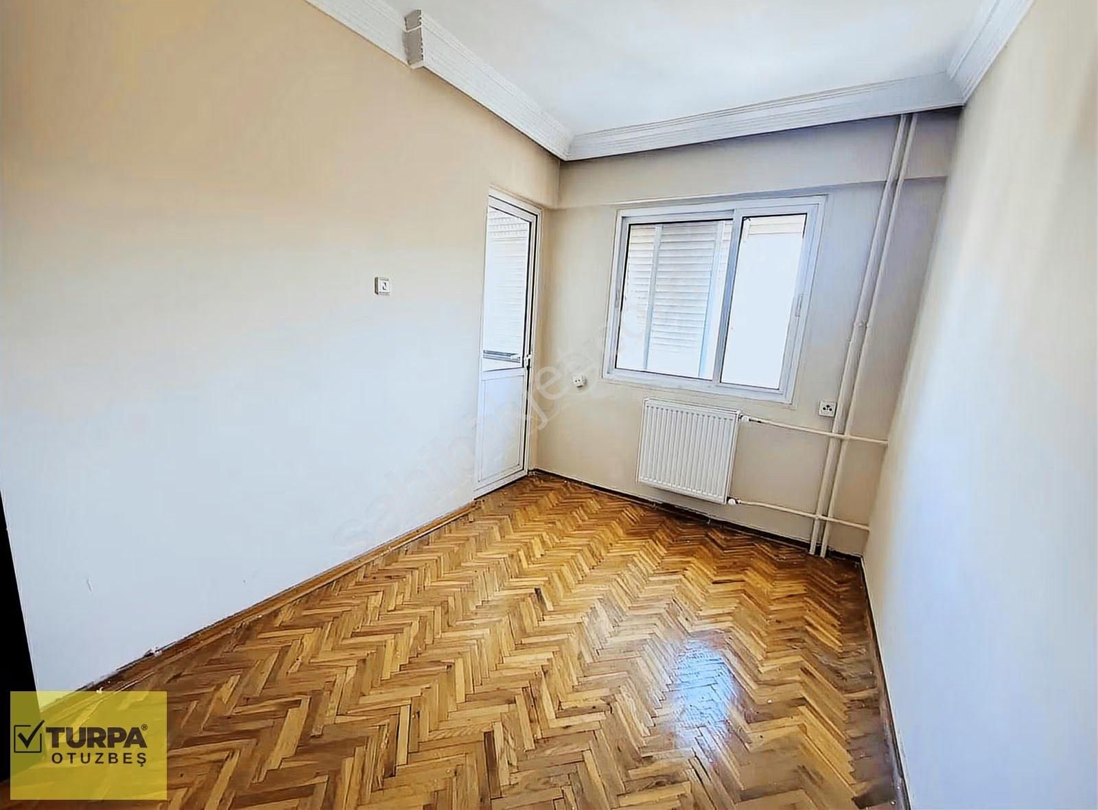 Turpa Otuzbeş'ten 3+1 Çift Cephe Otoparklı Asansörlü - Görsel 7