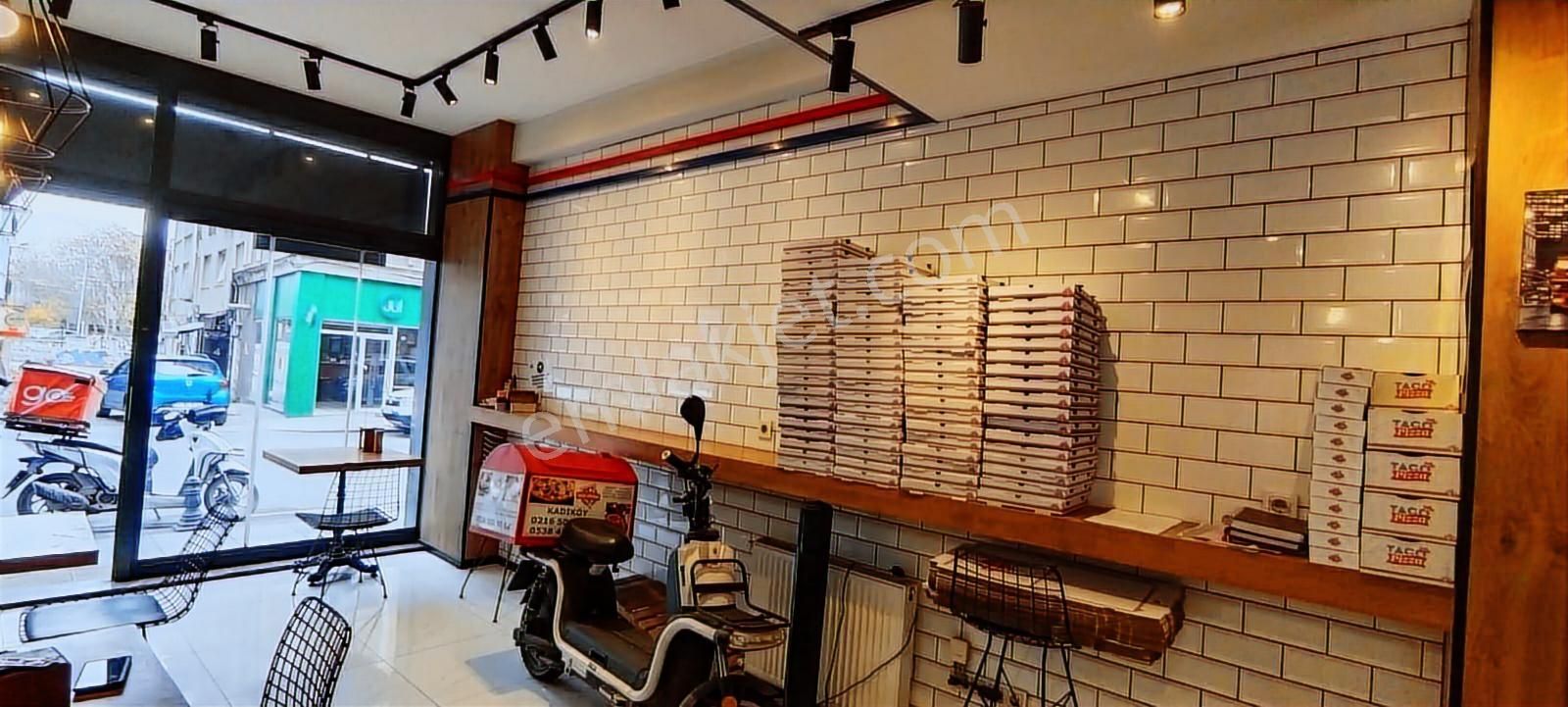 Kadıköy Kuşdili Caddesinde 8 Yıllık Faal Pizza Dükkanı - Görsel 11