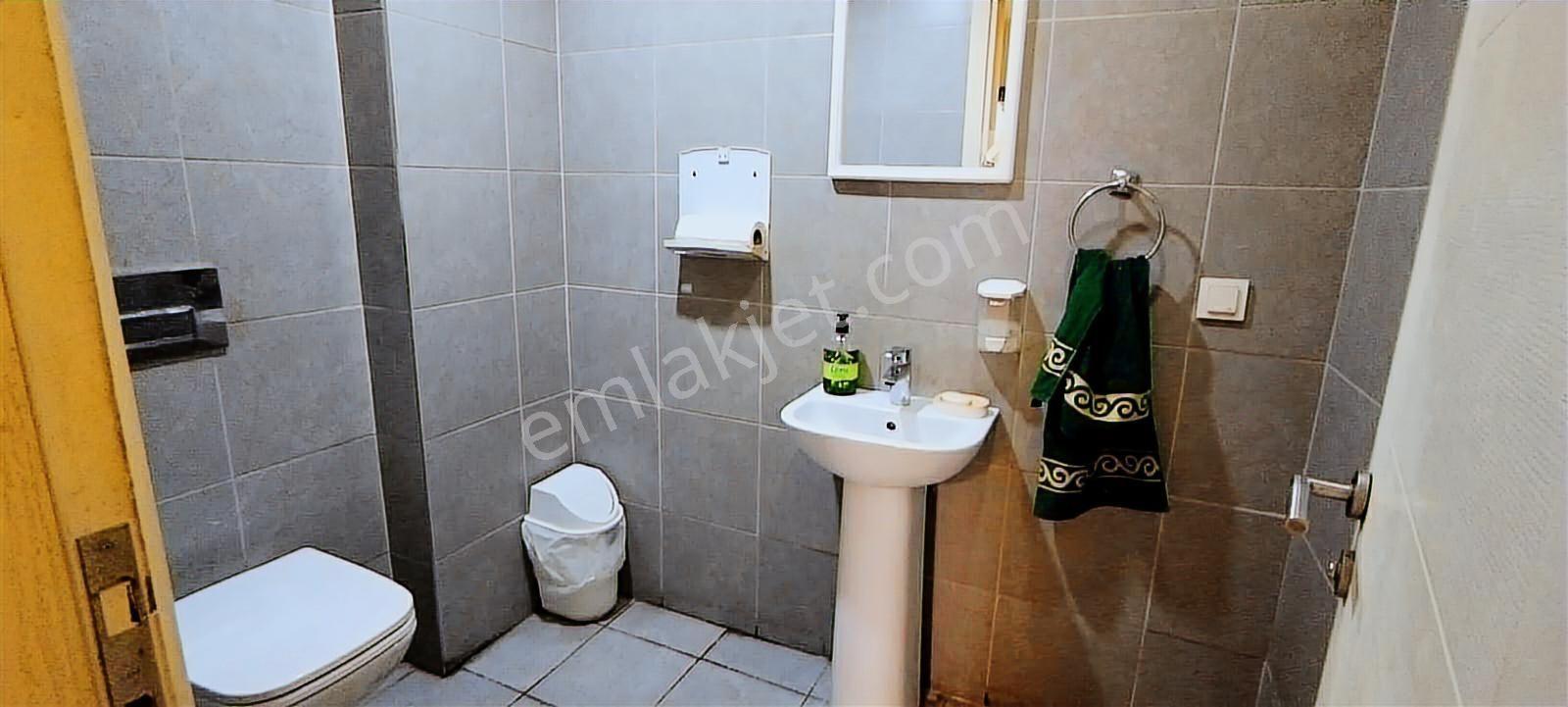 Kadıköy Kuşdili Caddesinde 8 Yıllık Faal Pizza Dükkanı - Görsel 27