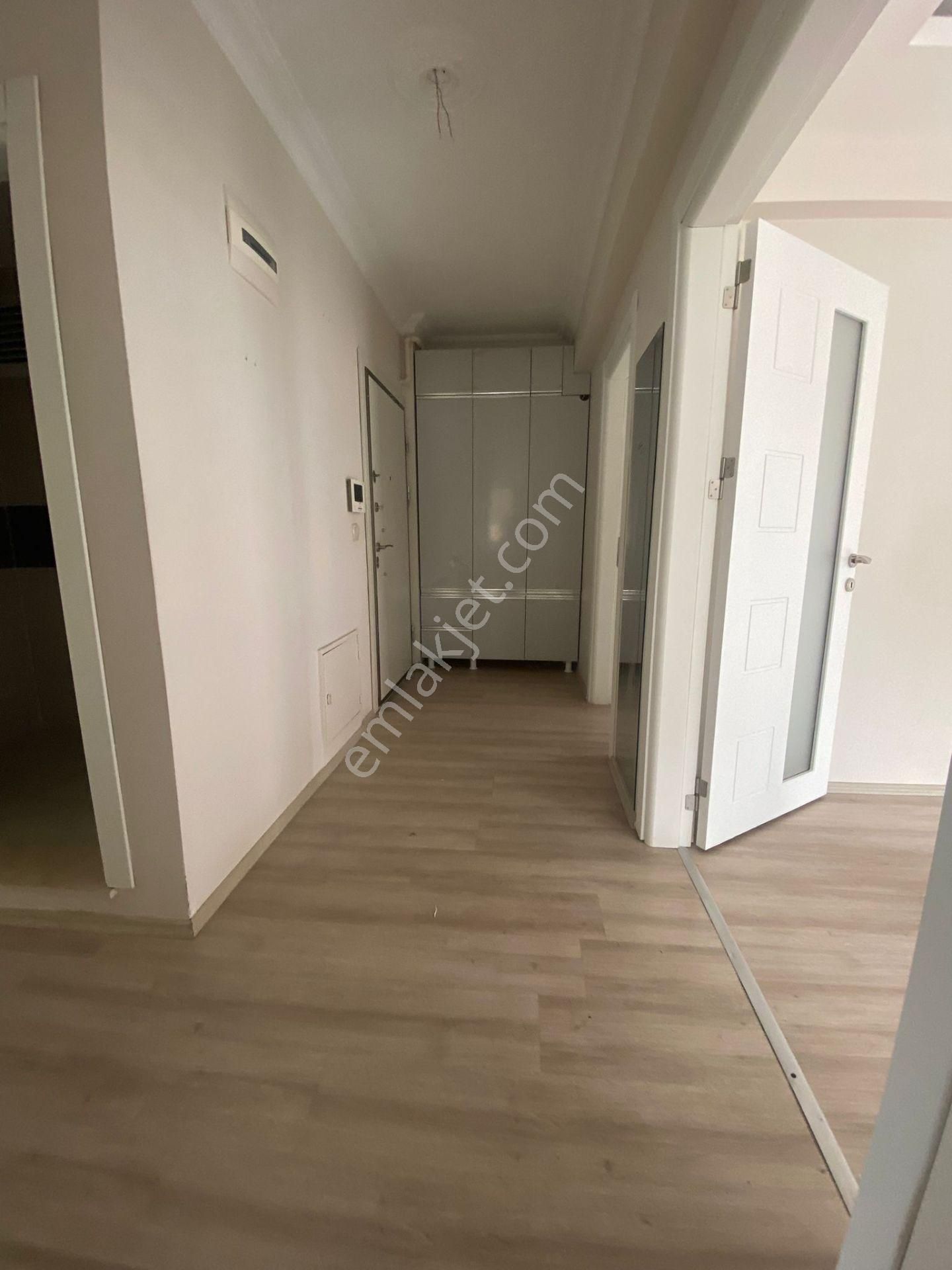 Bursa Yıldırım Millet Mah 3+1 130 M Ara Kat Site İçi Daire - Görsel 3
