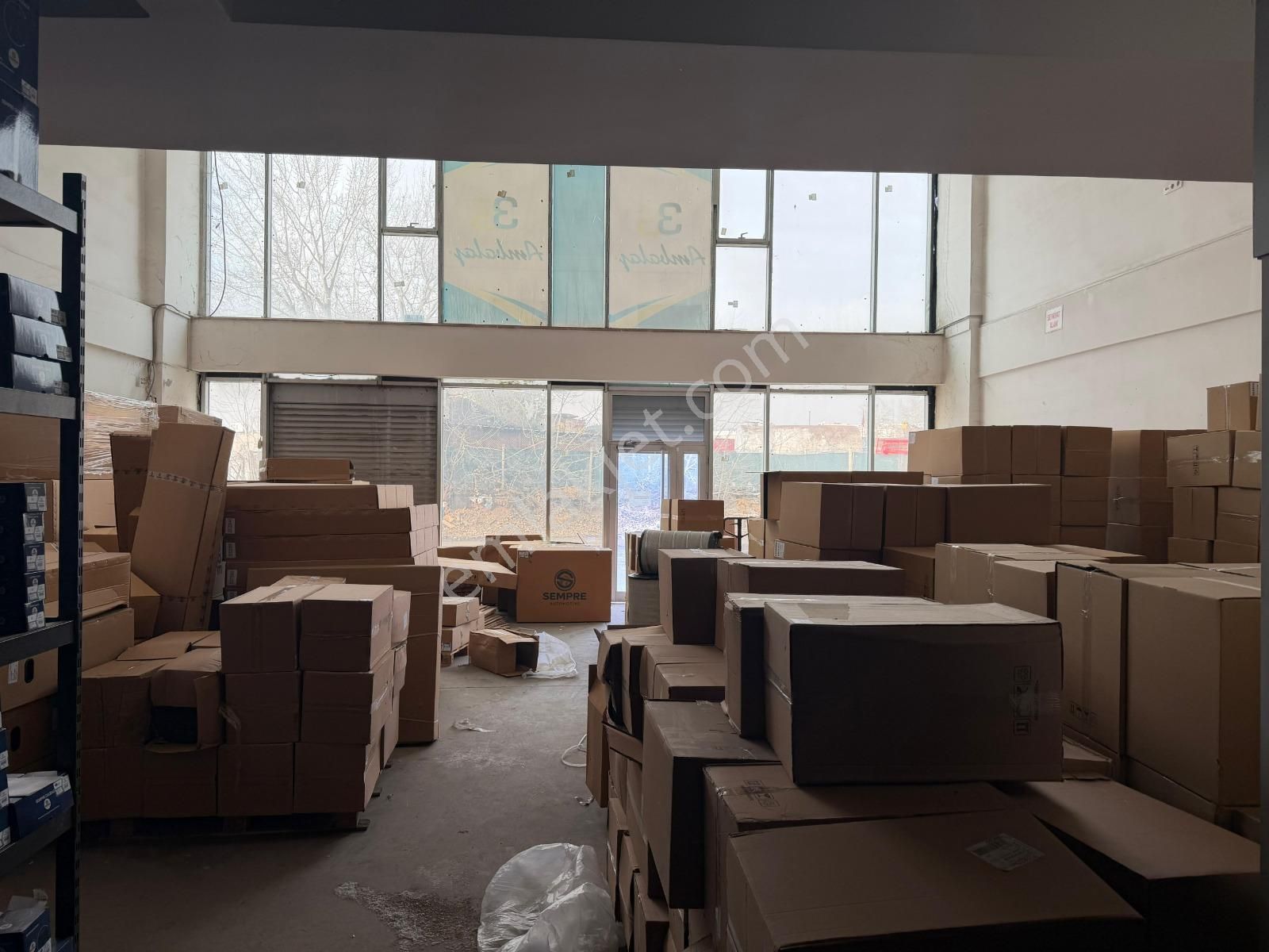 Uzağıçağı Caddesi Üzeri Satılık İş Yeri-1 - Görsel 15