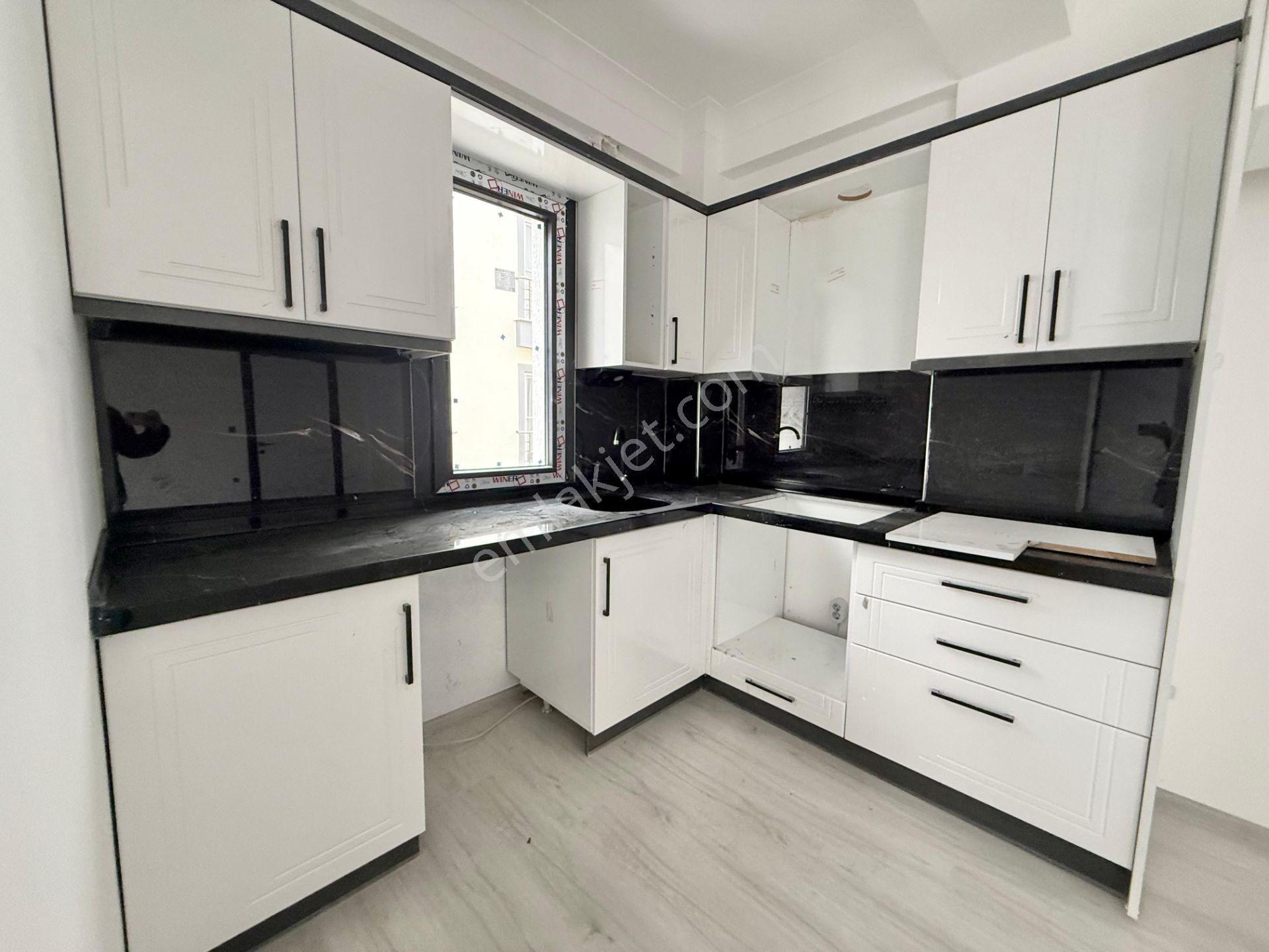 ツ Yüksel'den Geniş Kullanım Alanı & Sıfır Lüks 1+1 Daire ツ