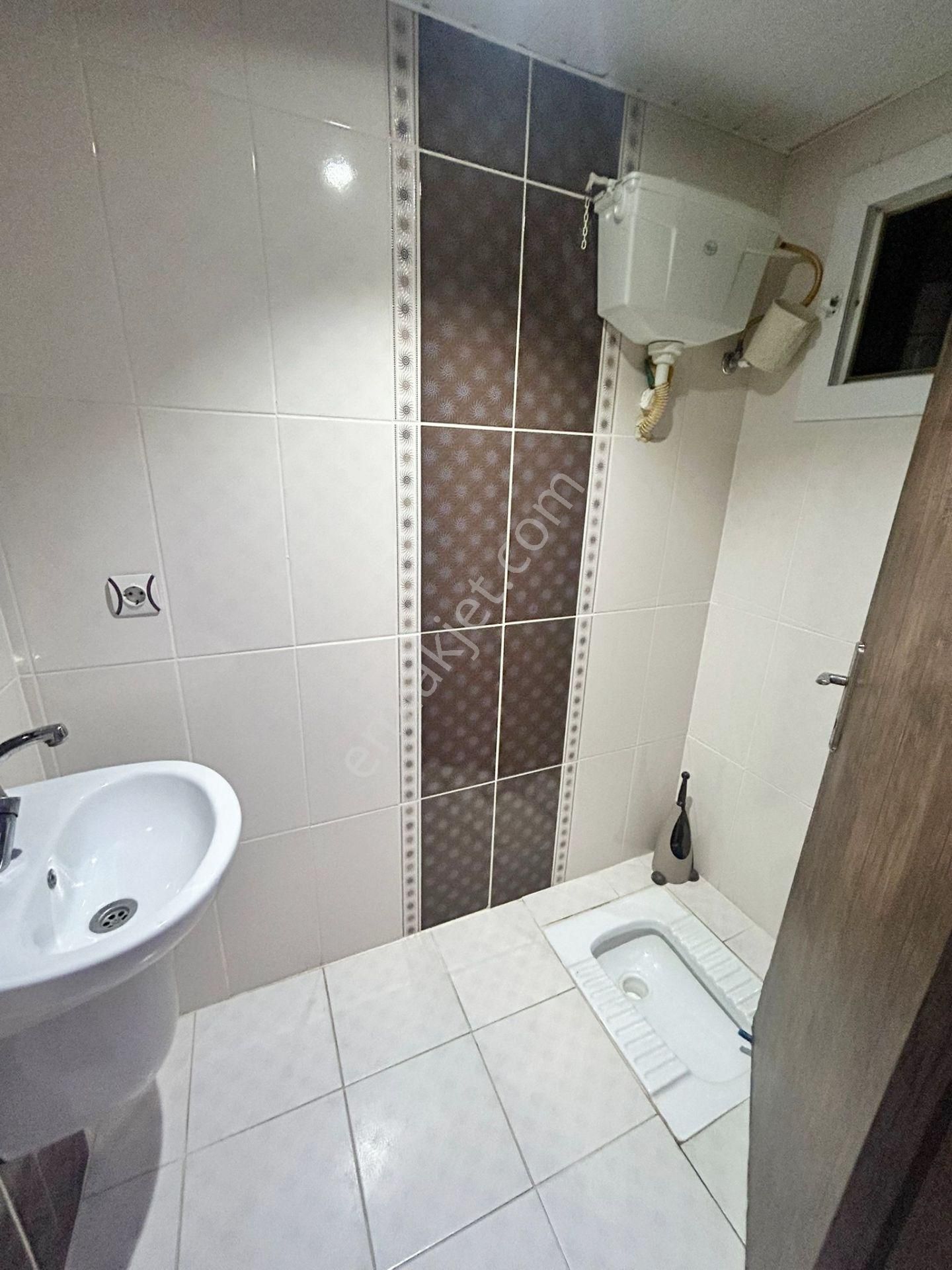 Mavi_bulvar'da_metroya_yakın_kapalı_mutfak_3+1_çiftbanyo_giyinme_odalı - Görsel 25