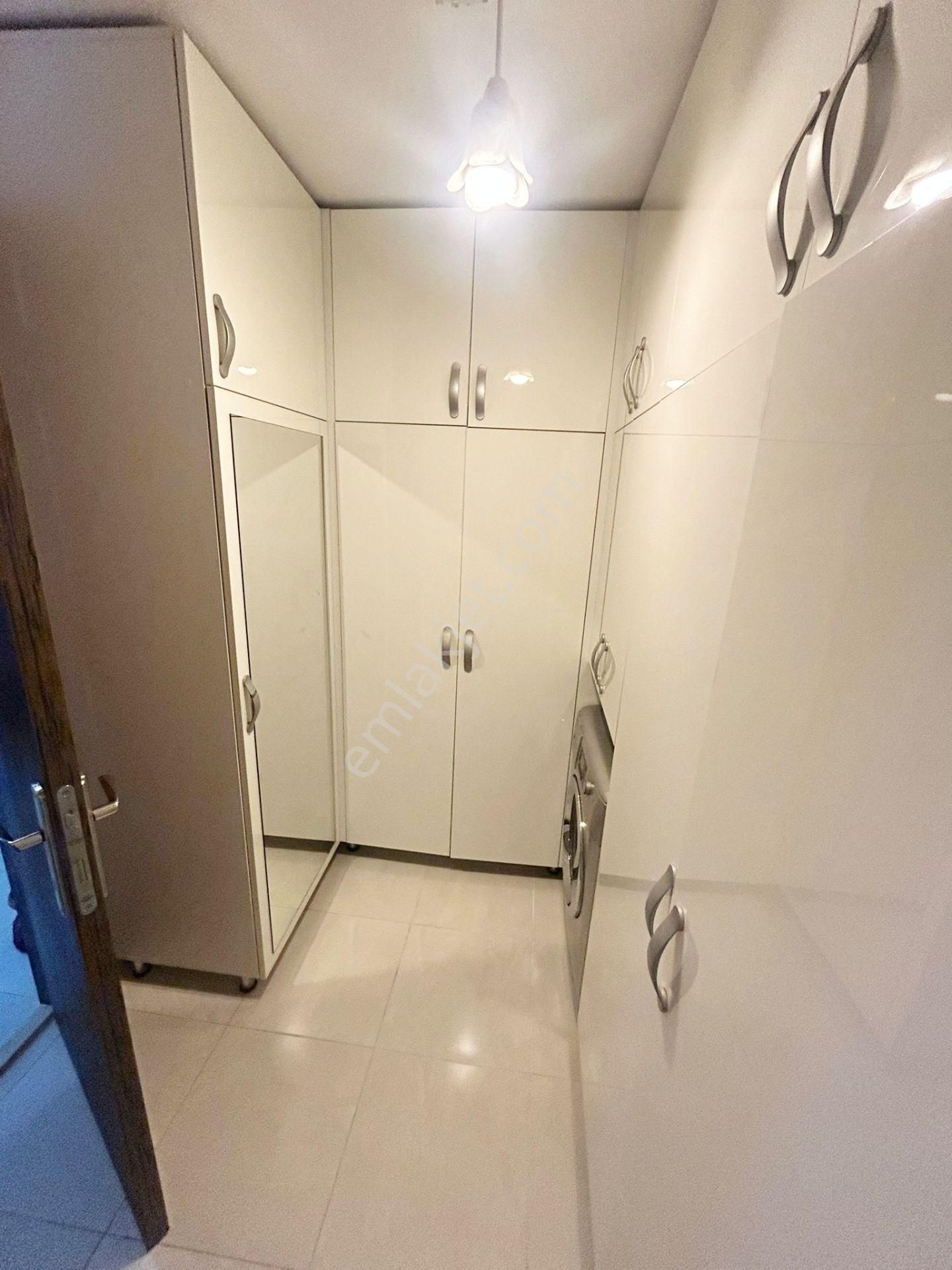 Mavi_bulvar'da_metroya_yakın_kapalı_mutfak_3+1_çiftbanyo_giyinme_odalı - Görsel 12