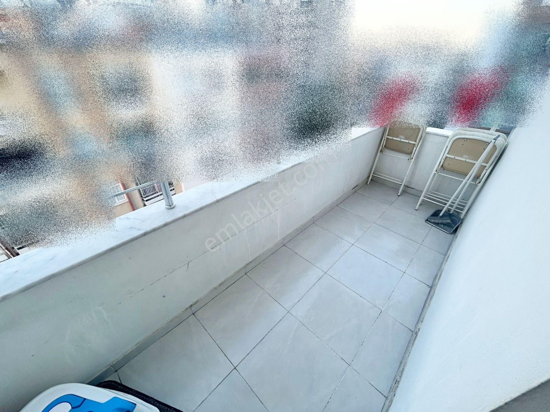Mavi_bulvar'da_metroya_yakın_kapalı_mutfak_3+1_çiftbanyo_giyinme_odalı - Görsel 8