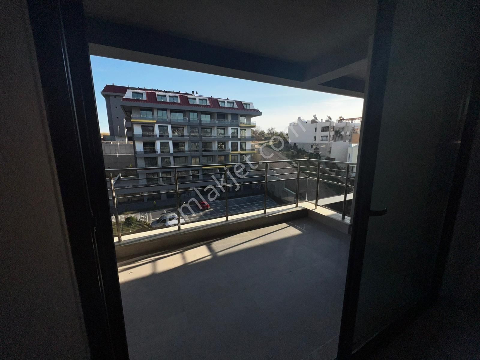 Kestelde Denize 300m Mesafede 2+1 Dublex Kullanışlı Sıfır Daire - Görsel 8