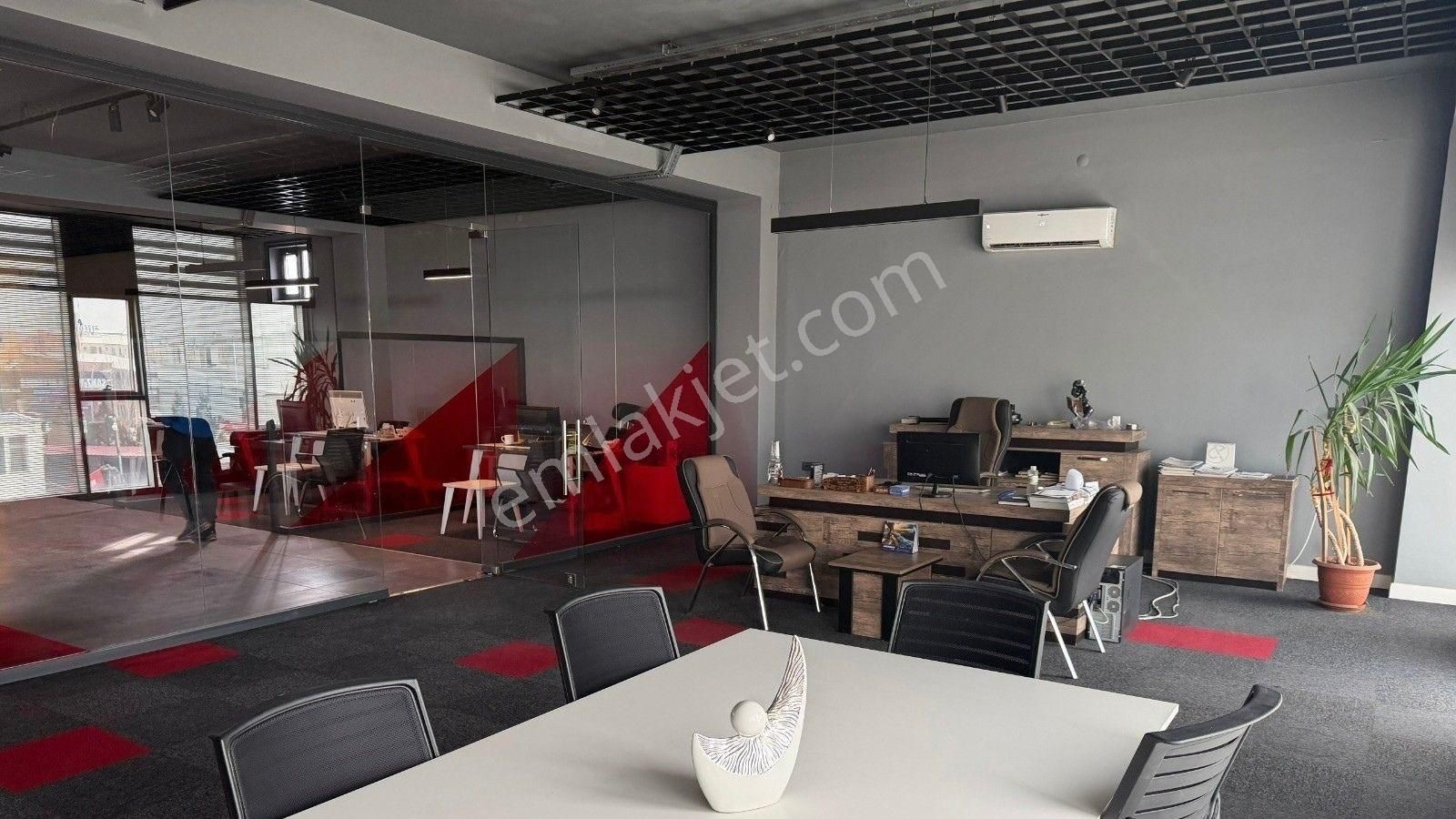 Uzağıçağı Caddesi Üzeri Satılık İş Yeri-2 - Görsel 3