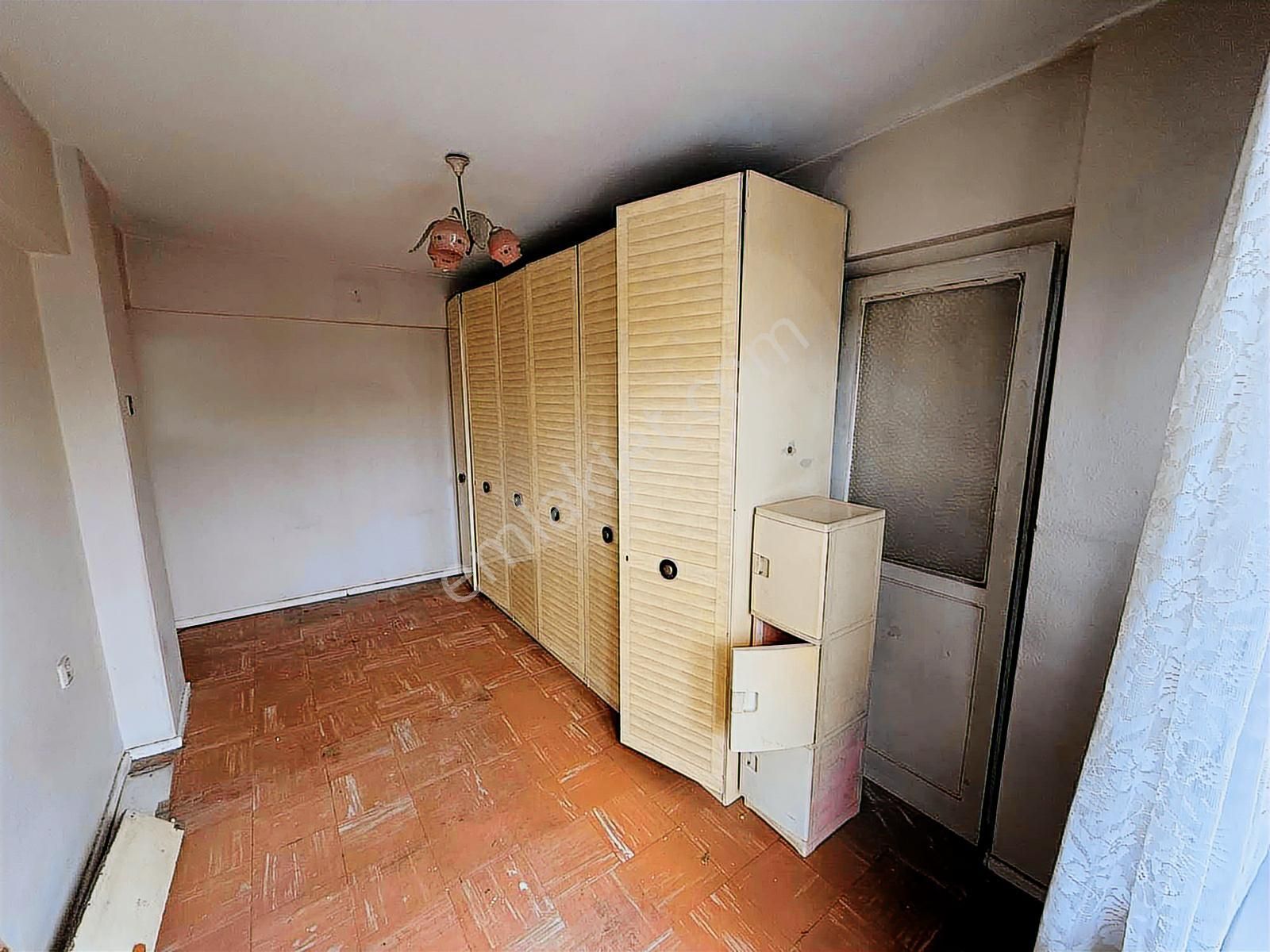 Yıldırım Mahalle'sinde Cadde Üzeri Arakat Satılık 3+1 Daire - Görsel 9