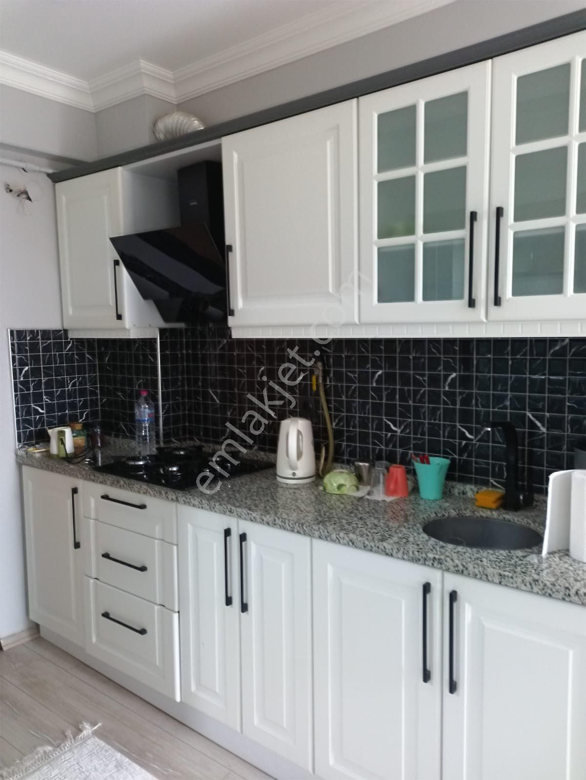 Erasta Avm Arkası Kiralık 1+1 Daire