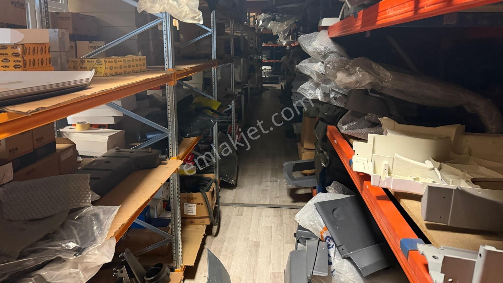 Uzağıçağı Caddesi Üzeri Satılık İş Yeri-3 - Görsel 16