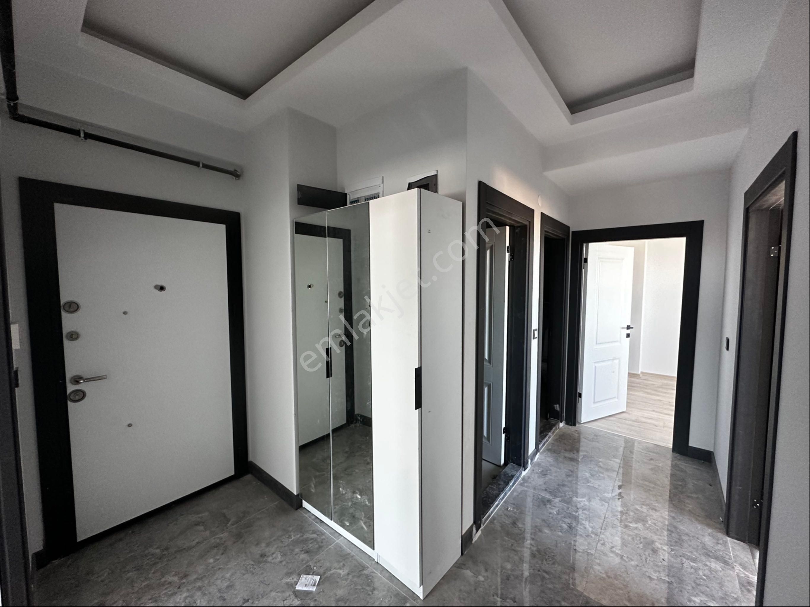 Muhteşem Deniz Manzaralı Ultra Lüks Satılık 2+1 Geniş Daire - Görsel 14