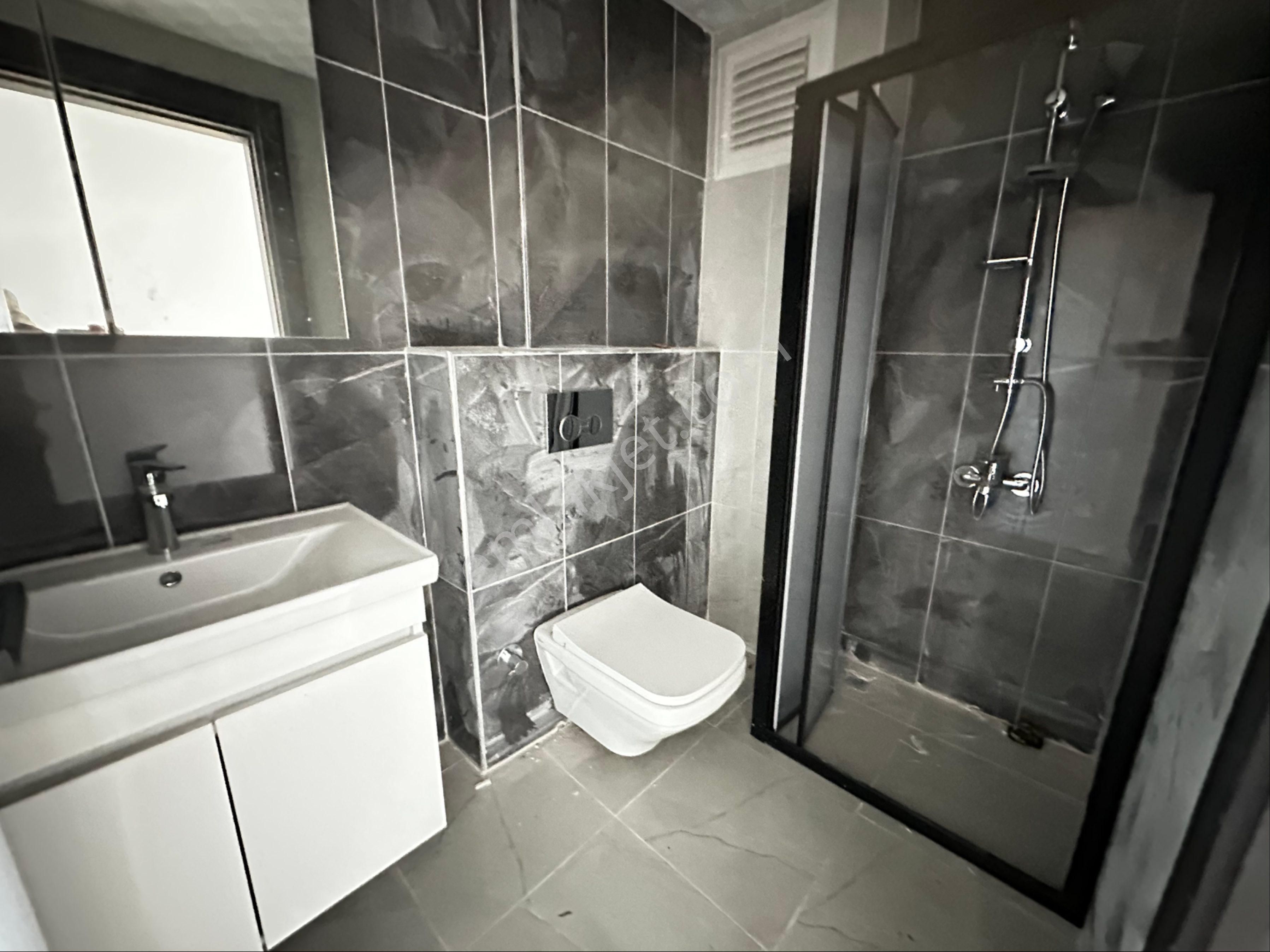 Mükemmel Konum Kaçırılmaz Fırsat Ara Kat Lüks Satılık Geniş 2+1 - Görsel 15