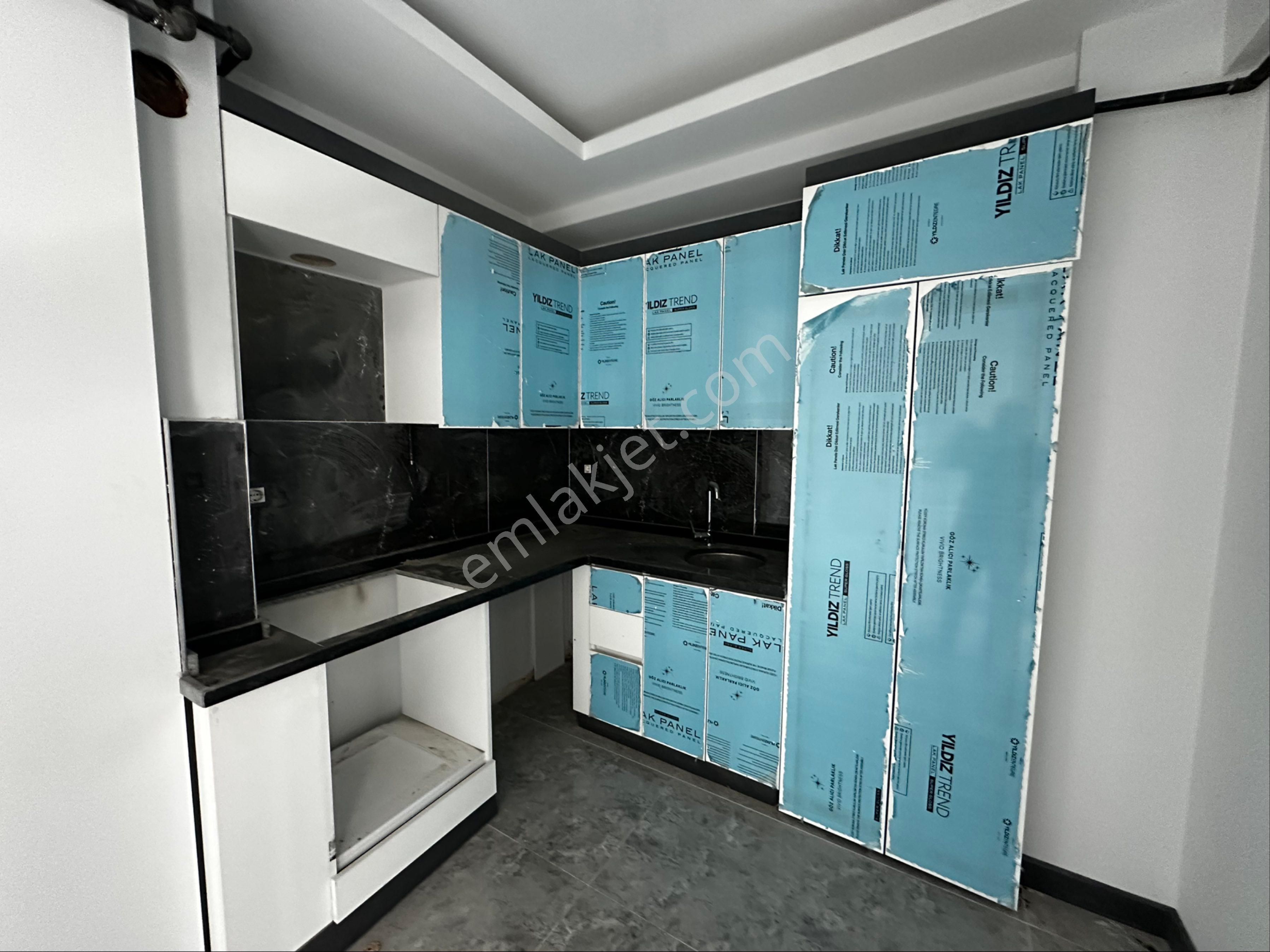 Mükemmel Konum Kaçırılmaz Fırsat Ara Kat Lüks Satılık Geniş 2+1 - Görsel 7