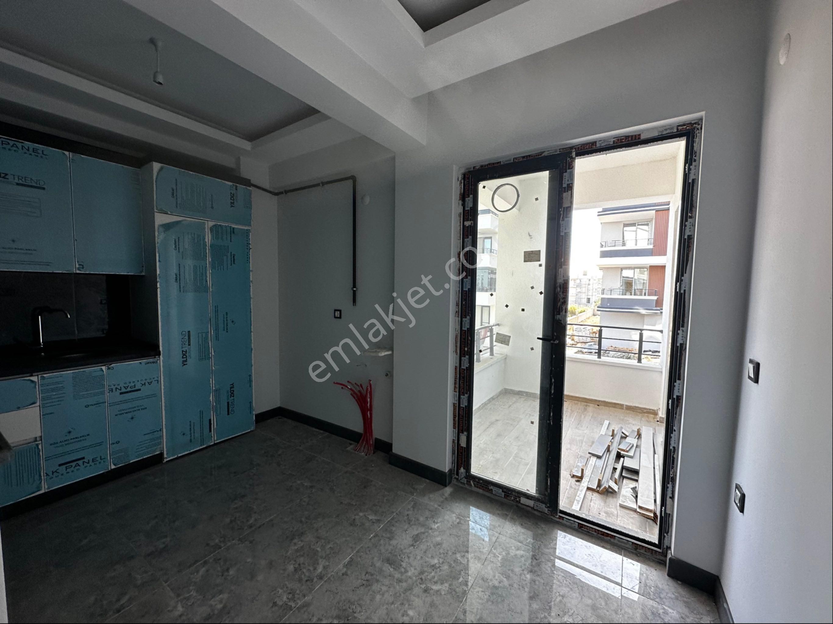 Mükemmel Konum Kaçırılmaz Fırsat Ara Kat Lüks Satılık Geniş 2+1 - Görsel 8