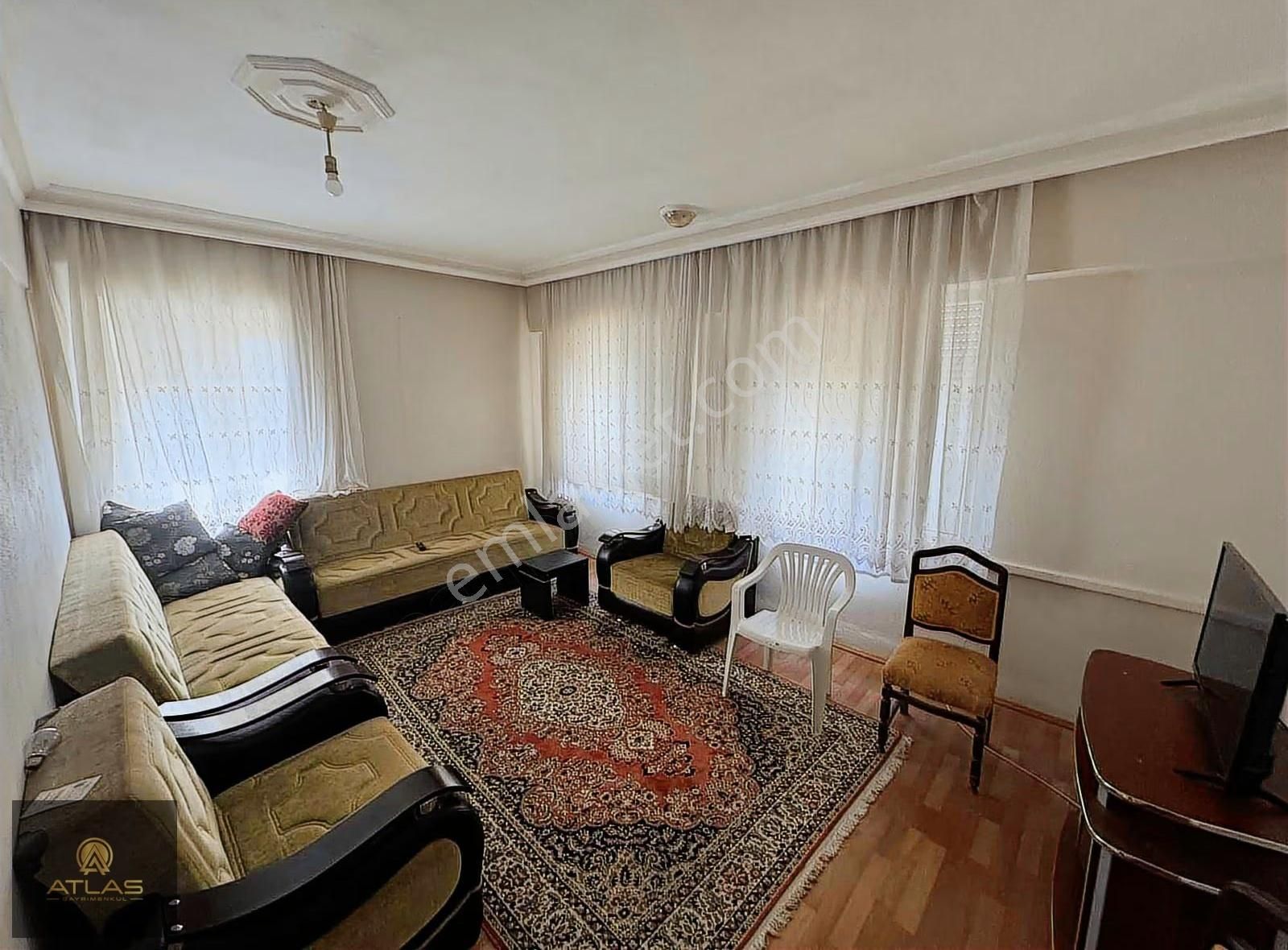 Atlas Emlak'tan Aşağıpazar Mah. 2+1 Satılık Daire