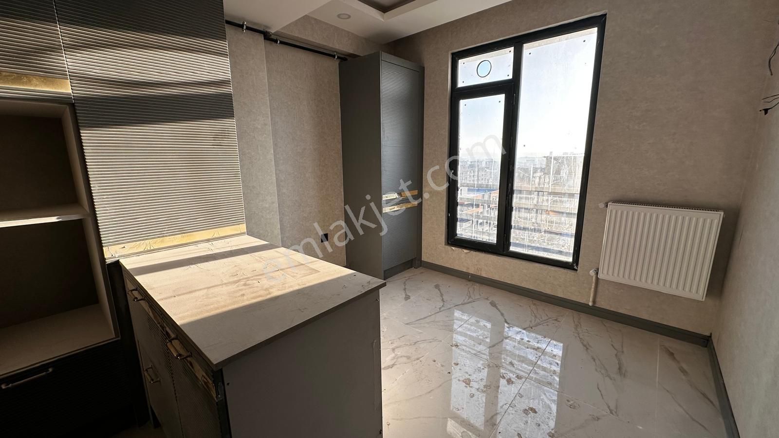 Cb Acar'dan 50 Metreye Sıfır Satılık Arakat 4+1 - Görsel 12